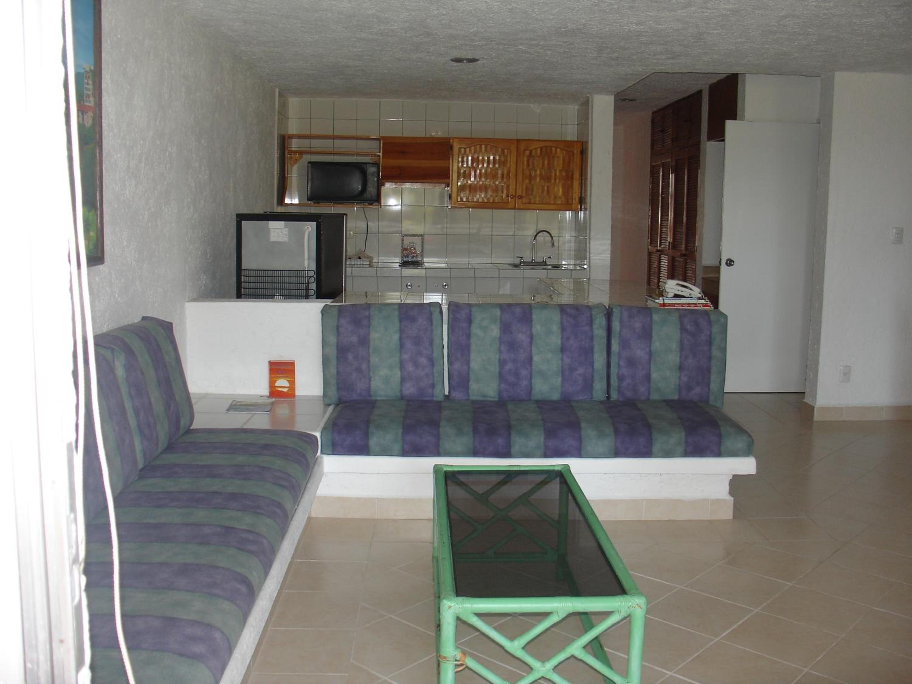 Two-Bedroom Suite photo 2