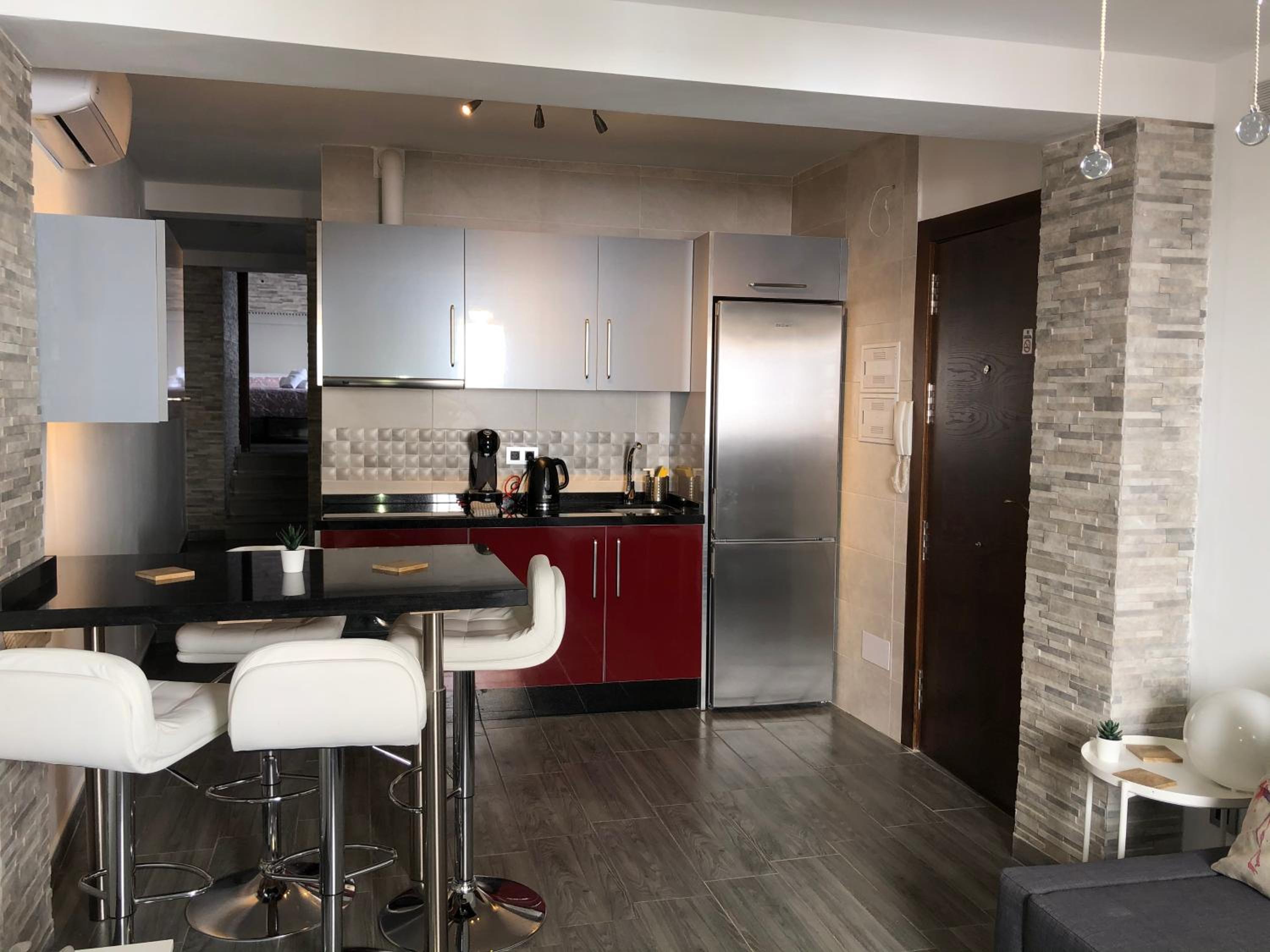 Two-Bedroom Apartment - Photo 4