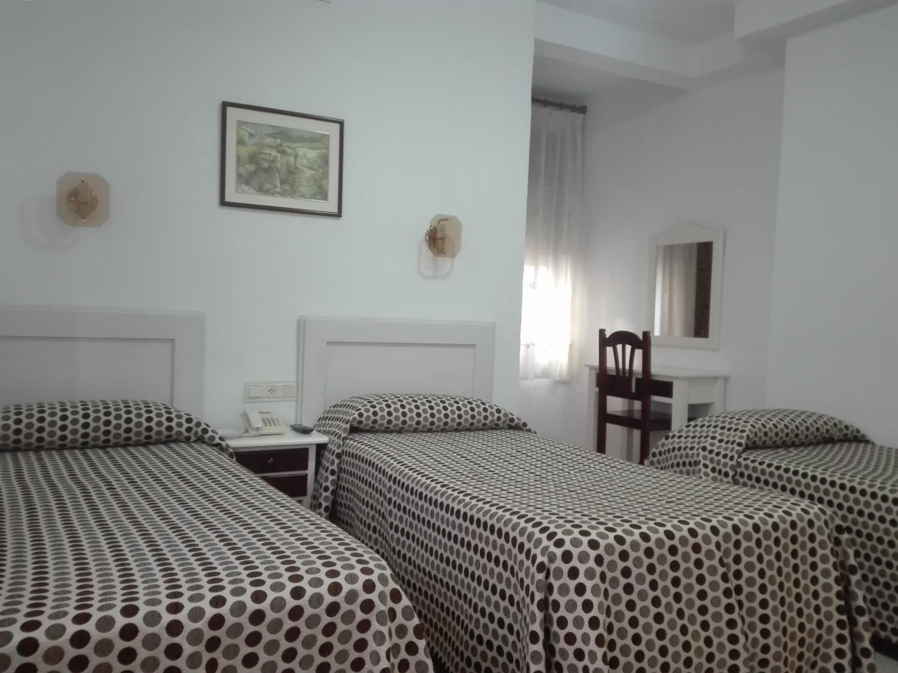 Habitación Doble con Cama Supletoria