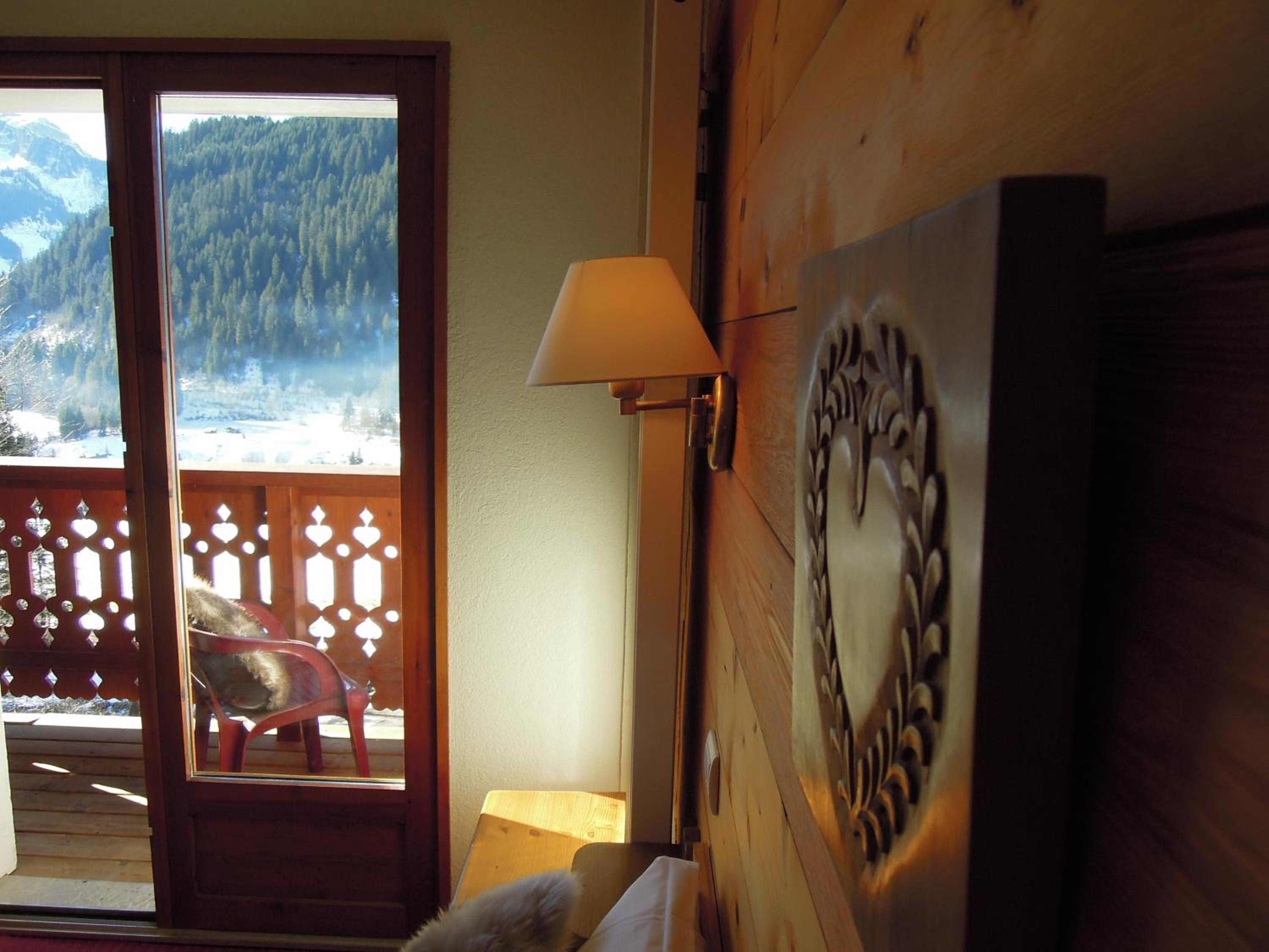 Double Room with Mountain View - Photo 4