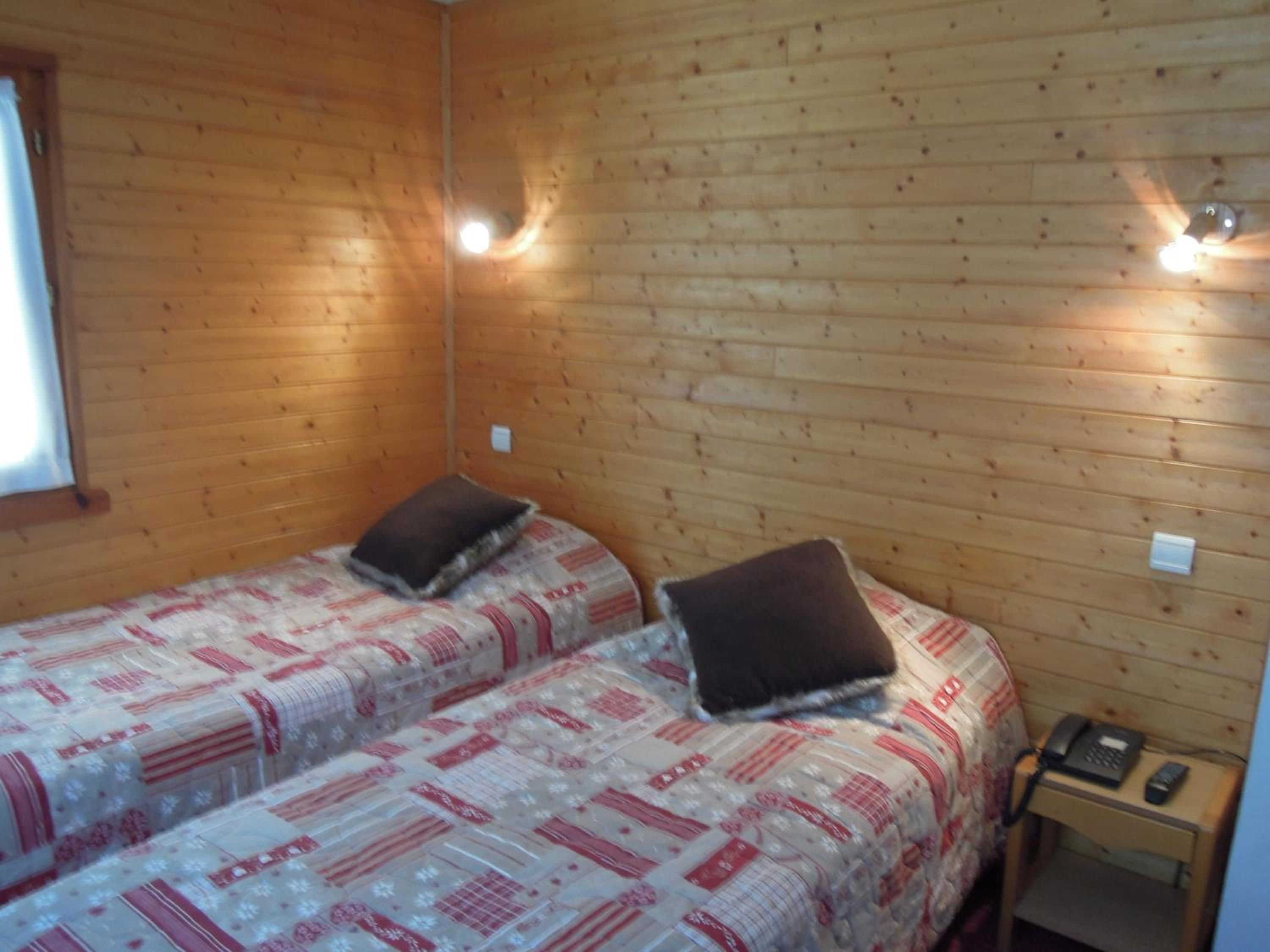 Budget Twin Room - Photo 1