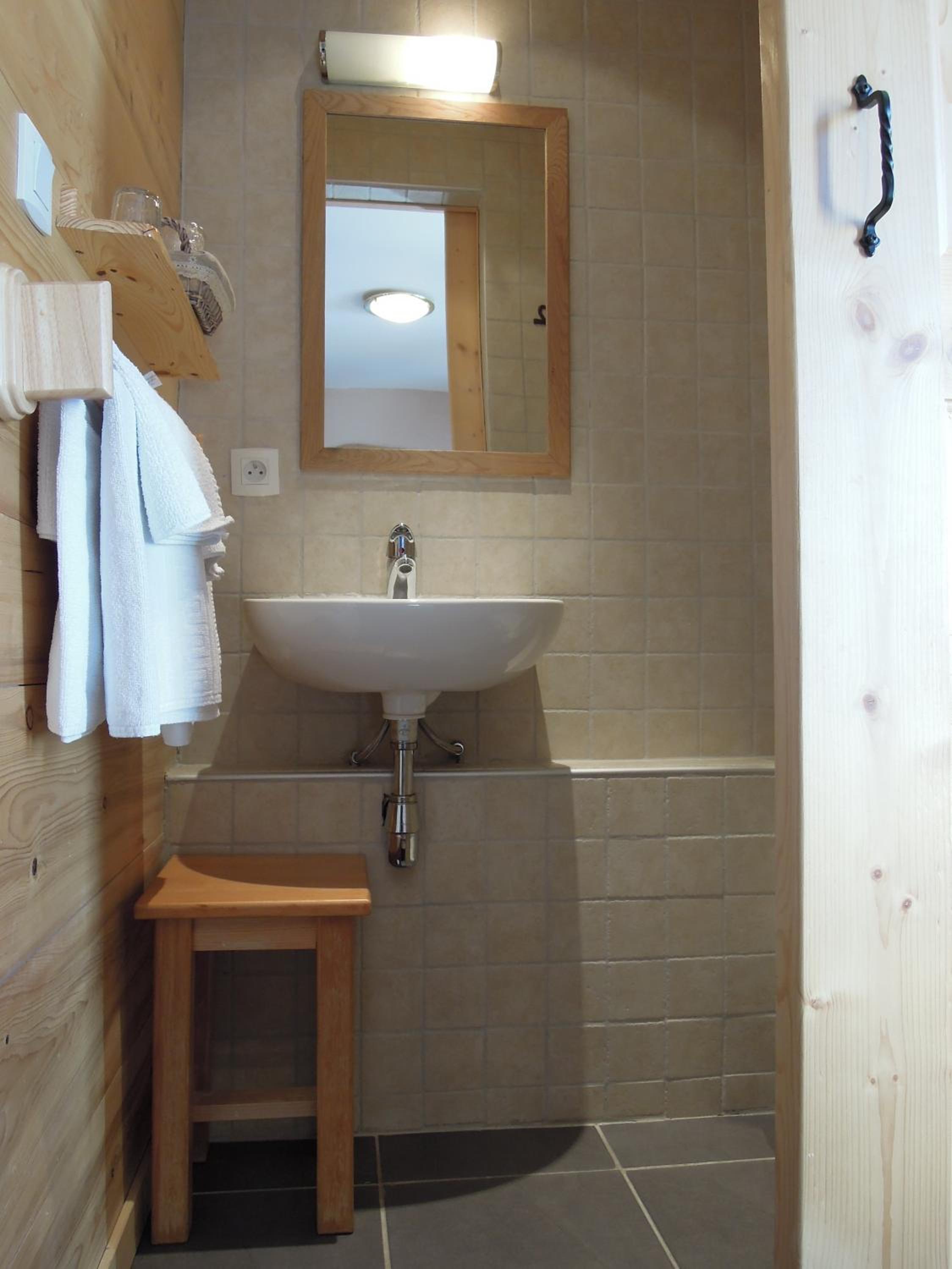 Superior Triple Room with Balcony - Photo 3