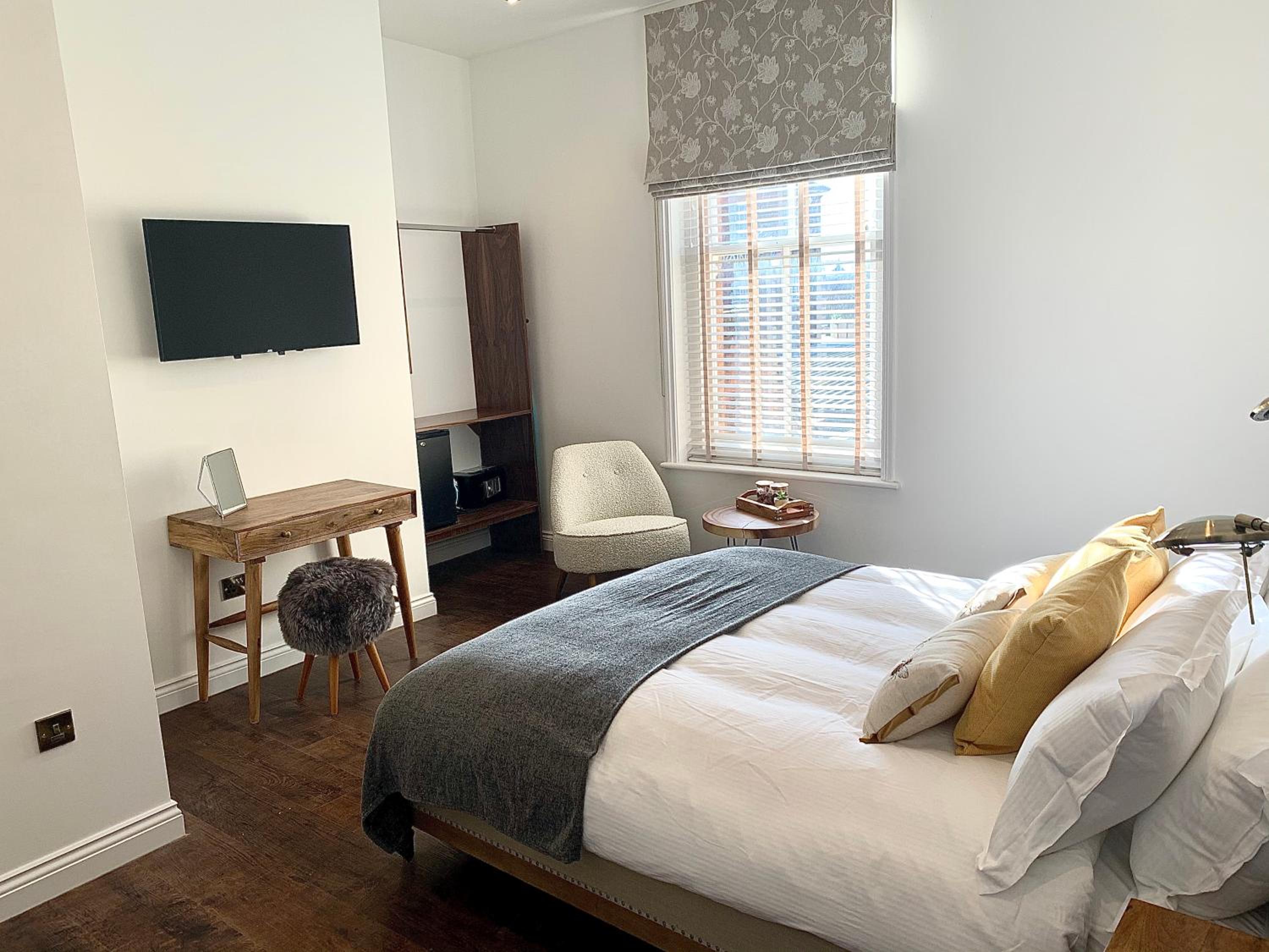 Deluxe Double Room photo 2