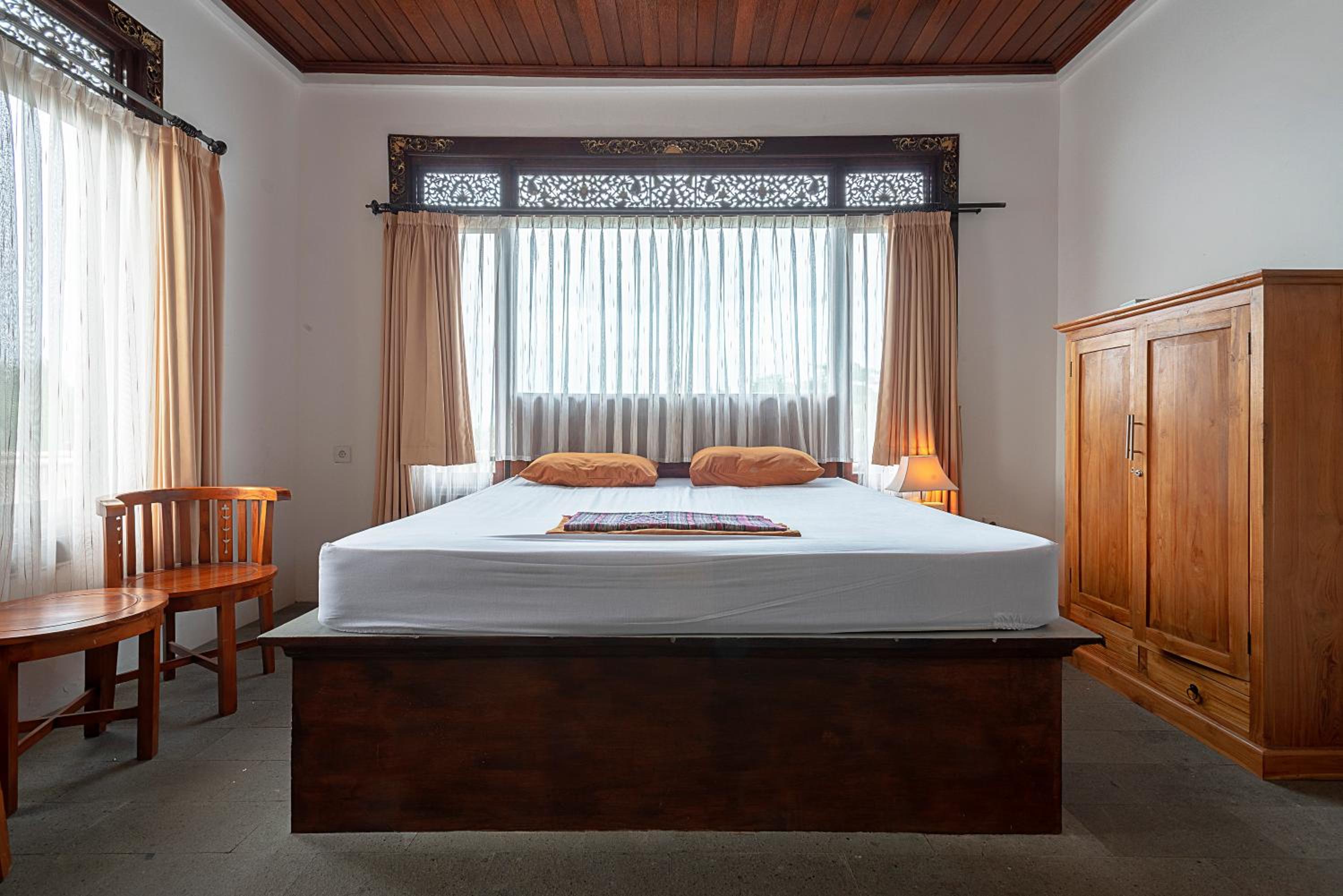 Standard Queen Room photo 1
