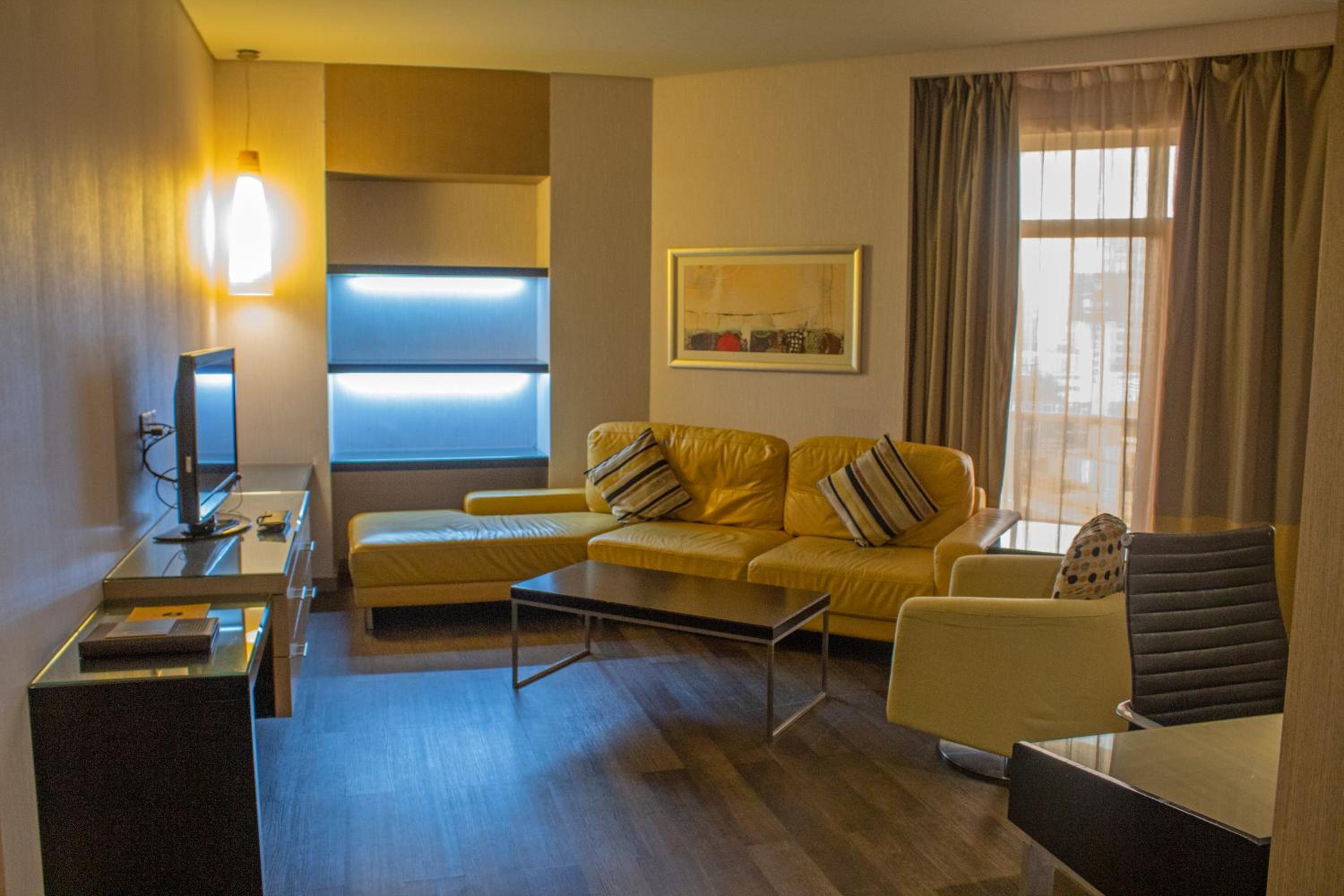 Executive Suite photo 3