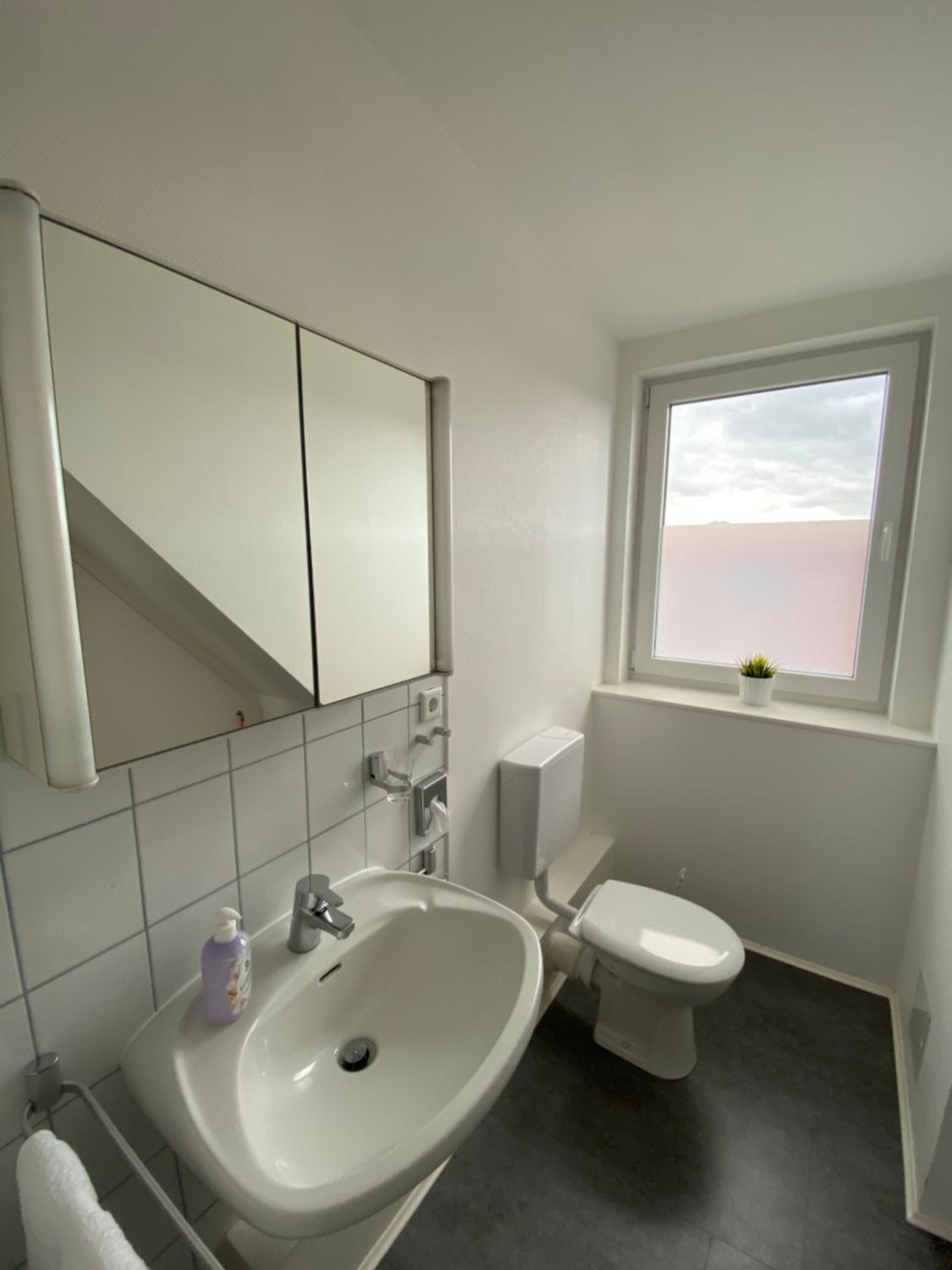 Deluxe Double Room with Sea View - Photo 4