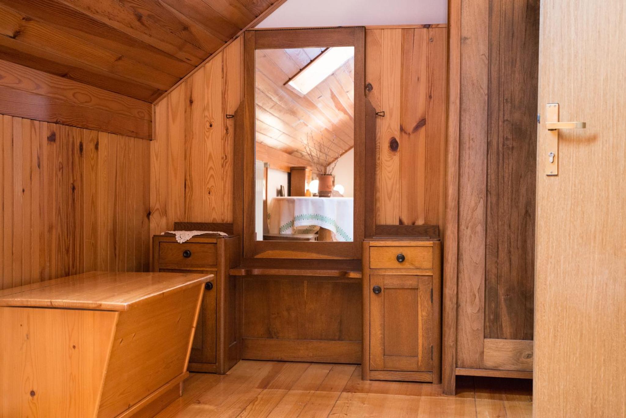 Double or Twin Room with Private Bathroom photo 2