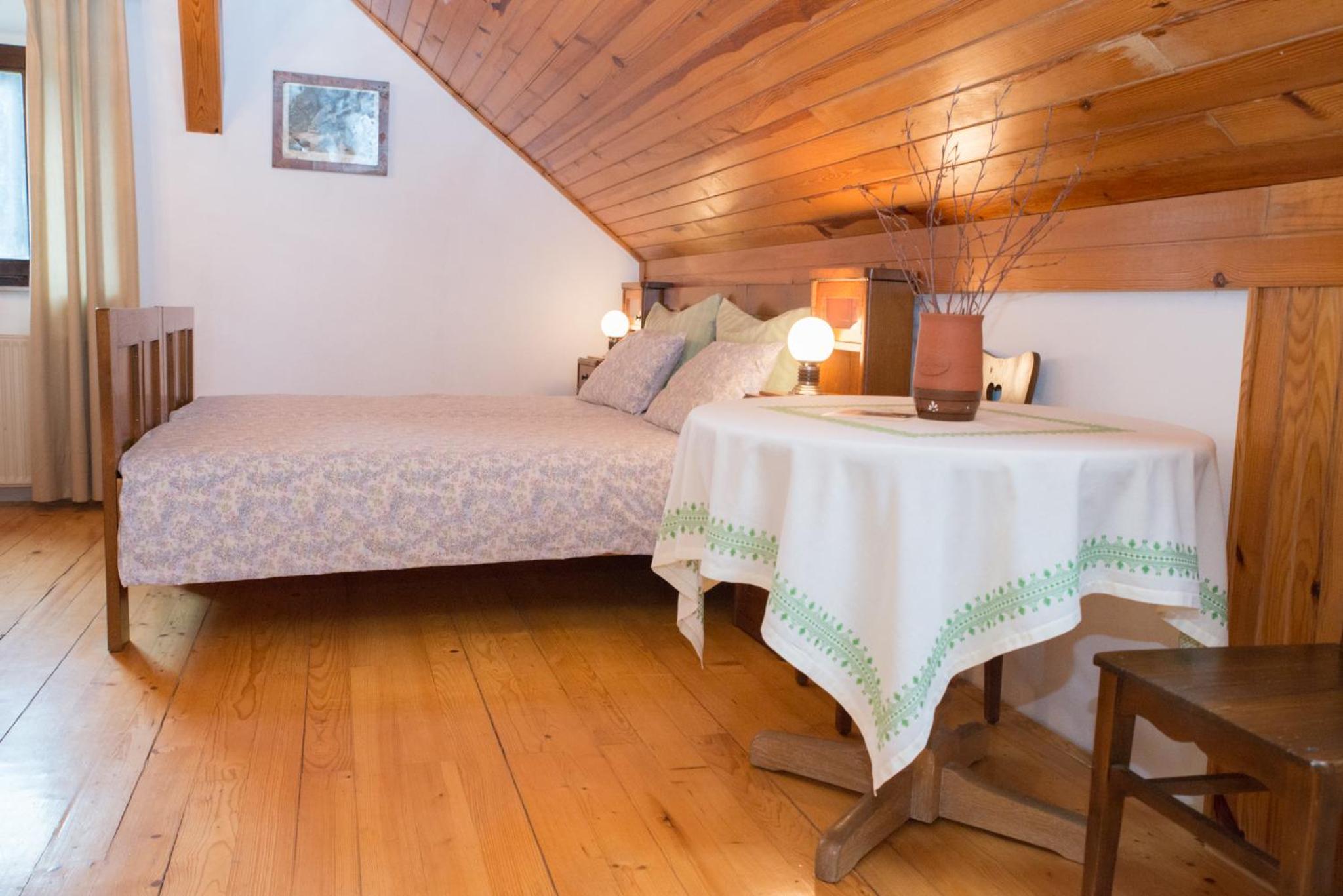 Double or Twin Room with Private Bathroom photo 1
