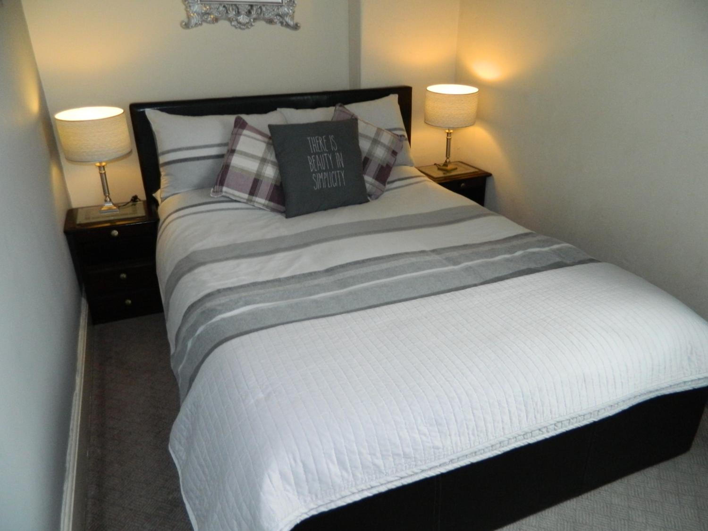 Small Double Room photo 1