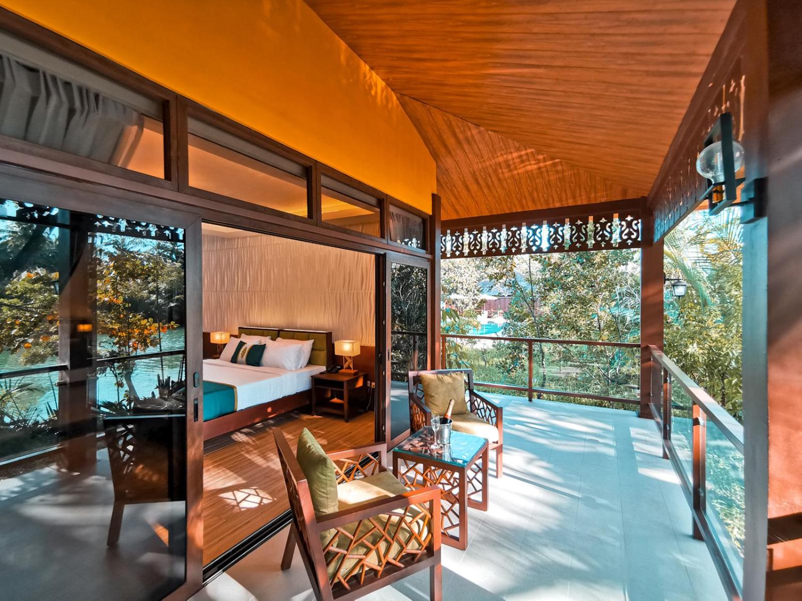 Deluxe Double or Twin Room with River View - Photo 3