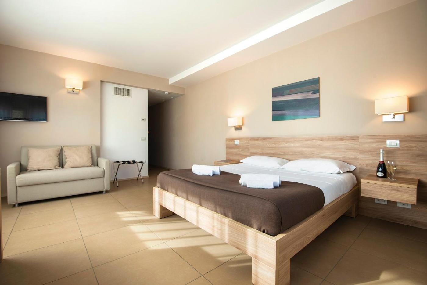 Classic Double Room with Single Sofa Bed