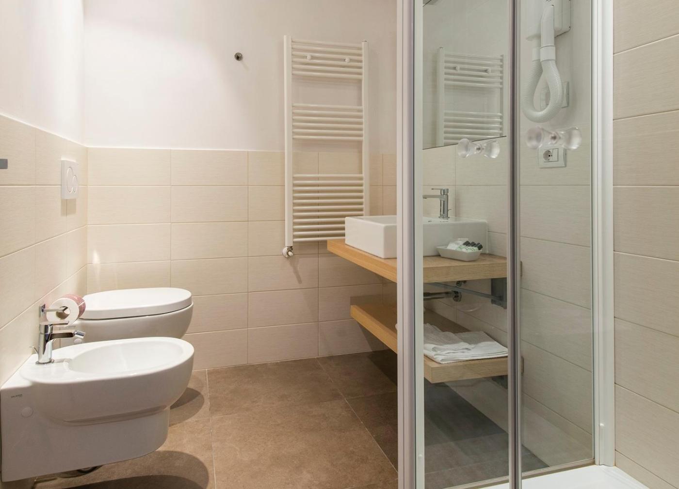 Classic Triple Room - Photo 2