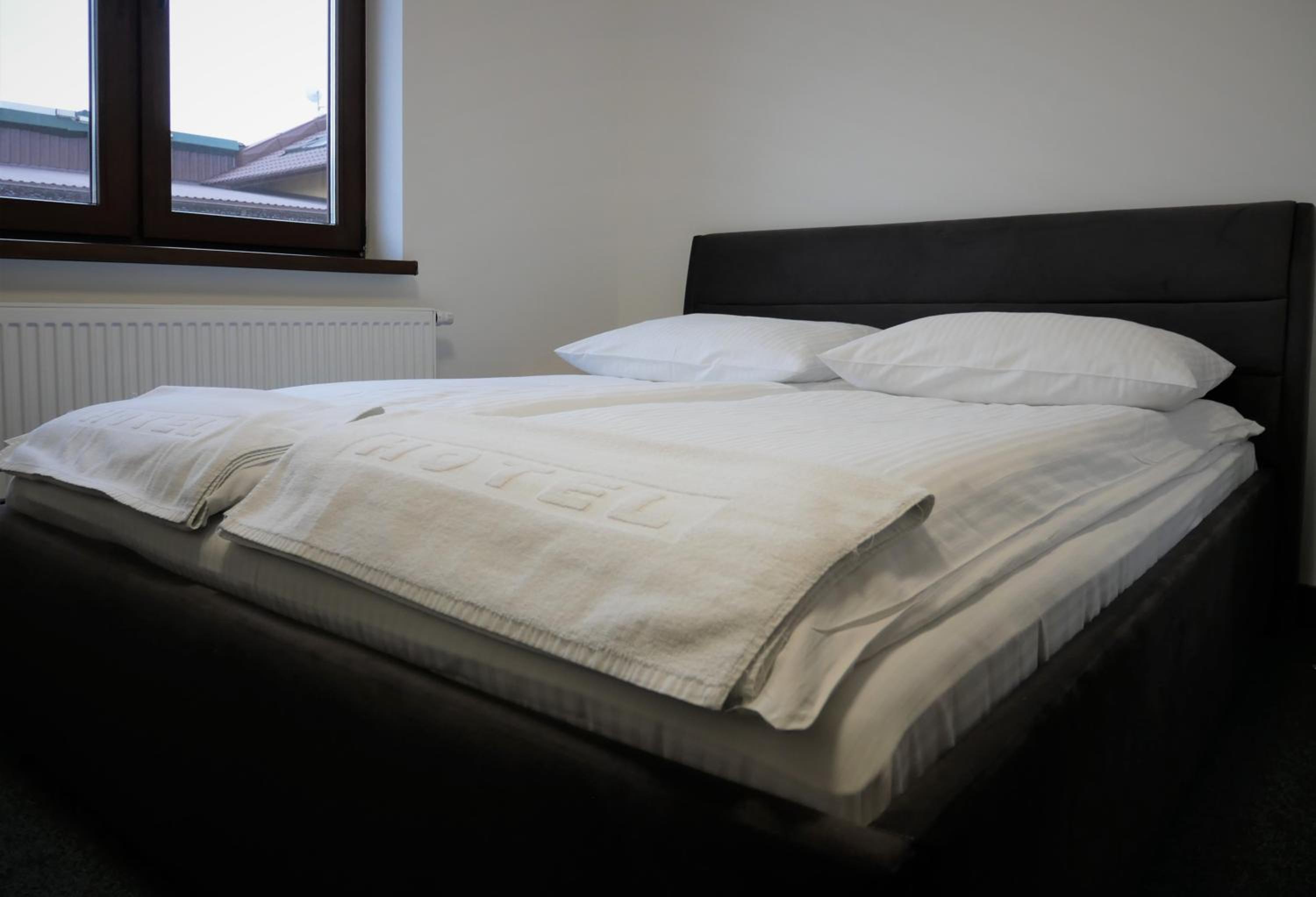 Double Room with Private Bathroom photo 3