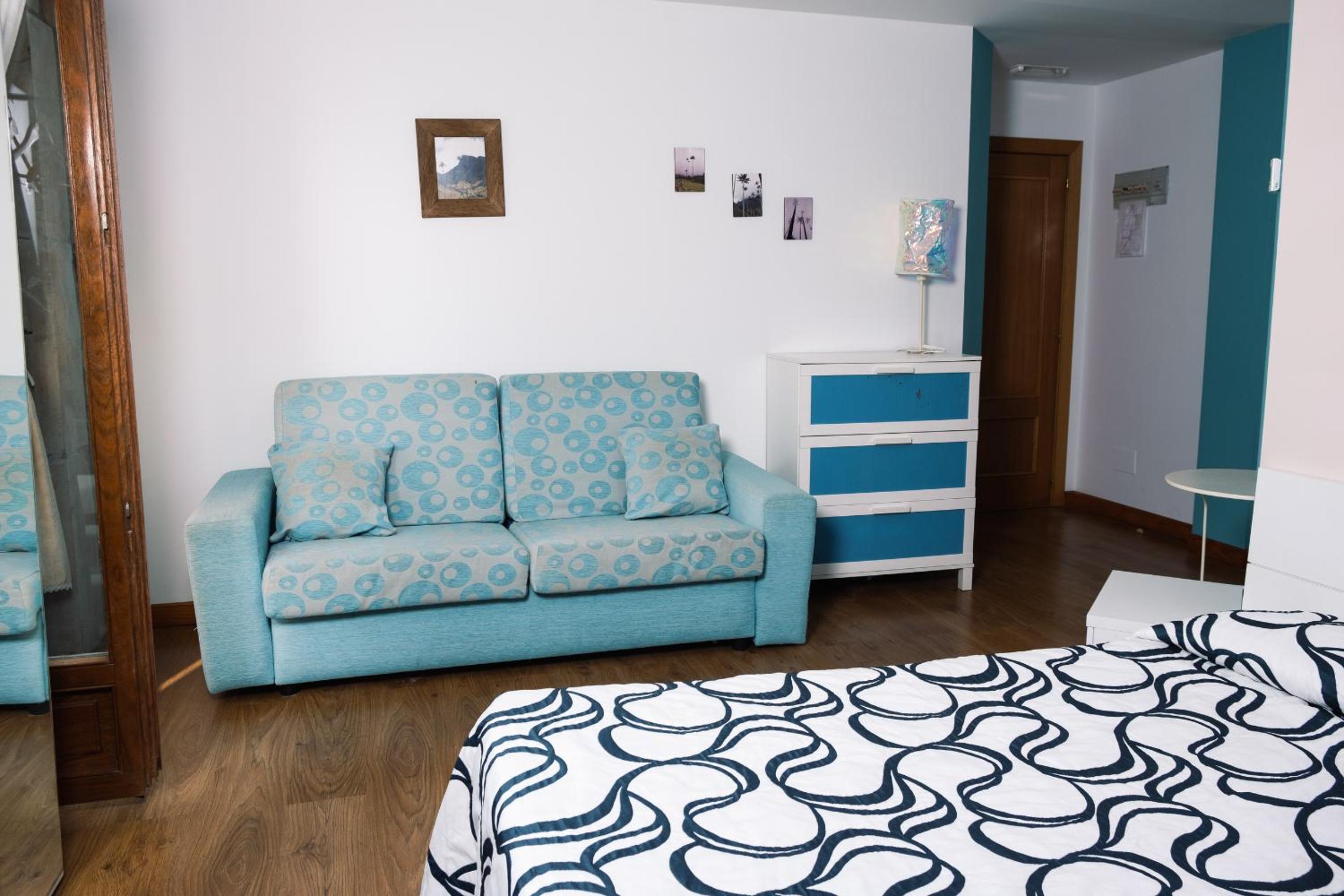 Quadruple Room with Garden View - Photo 5