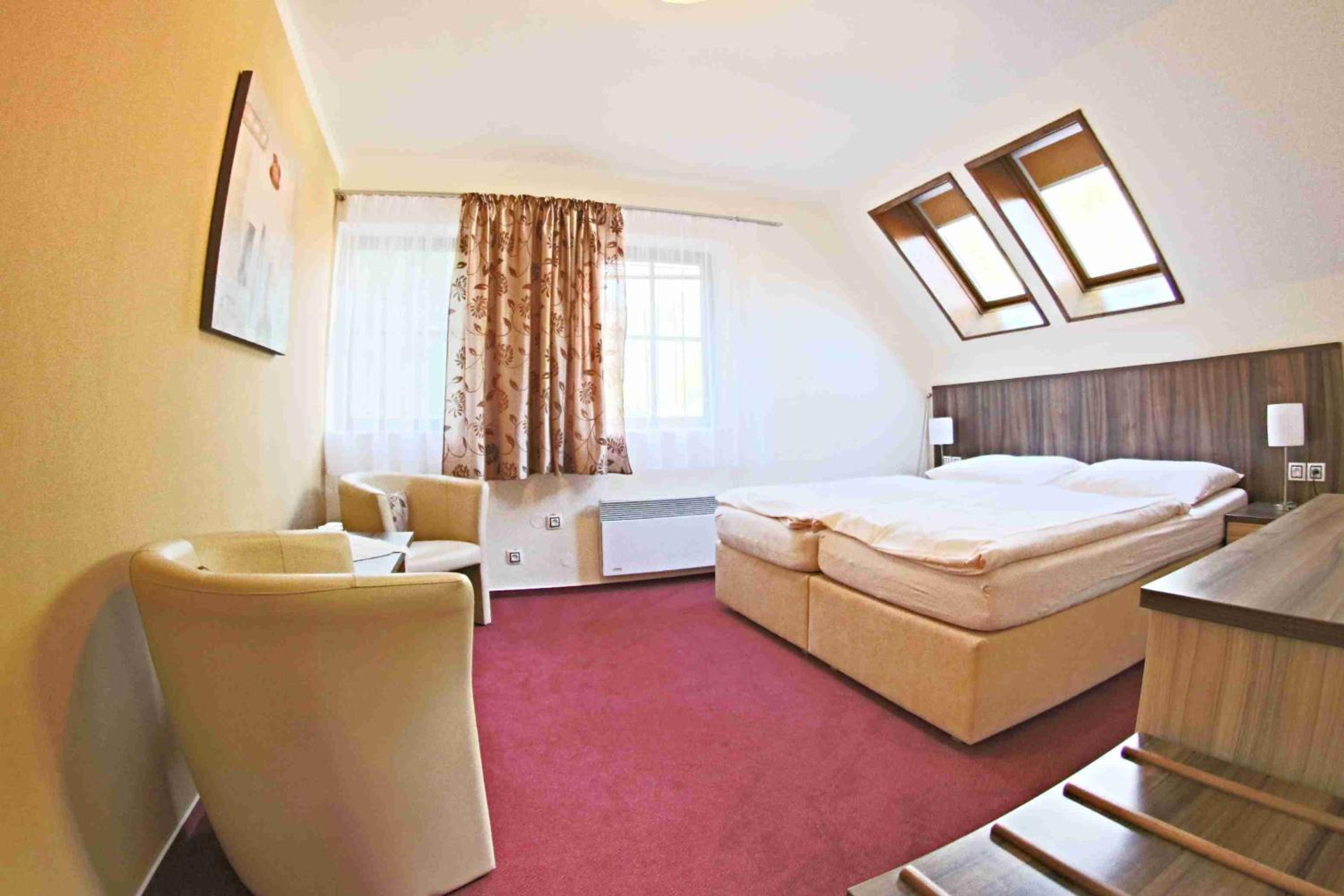 Double Room - Photo 31