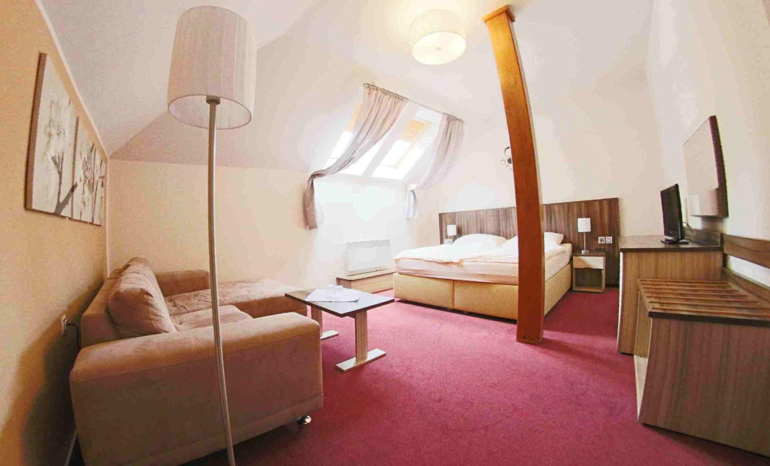 Double Room - Photo 1