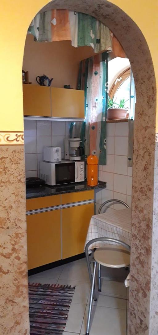 Apartment with Terrace - Photo 7