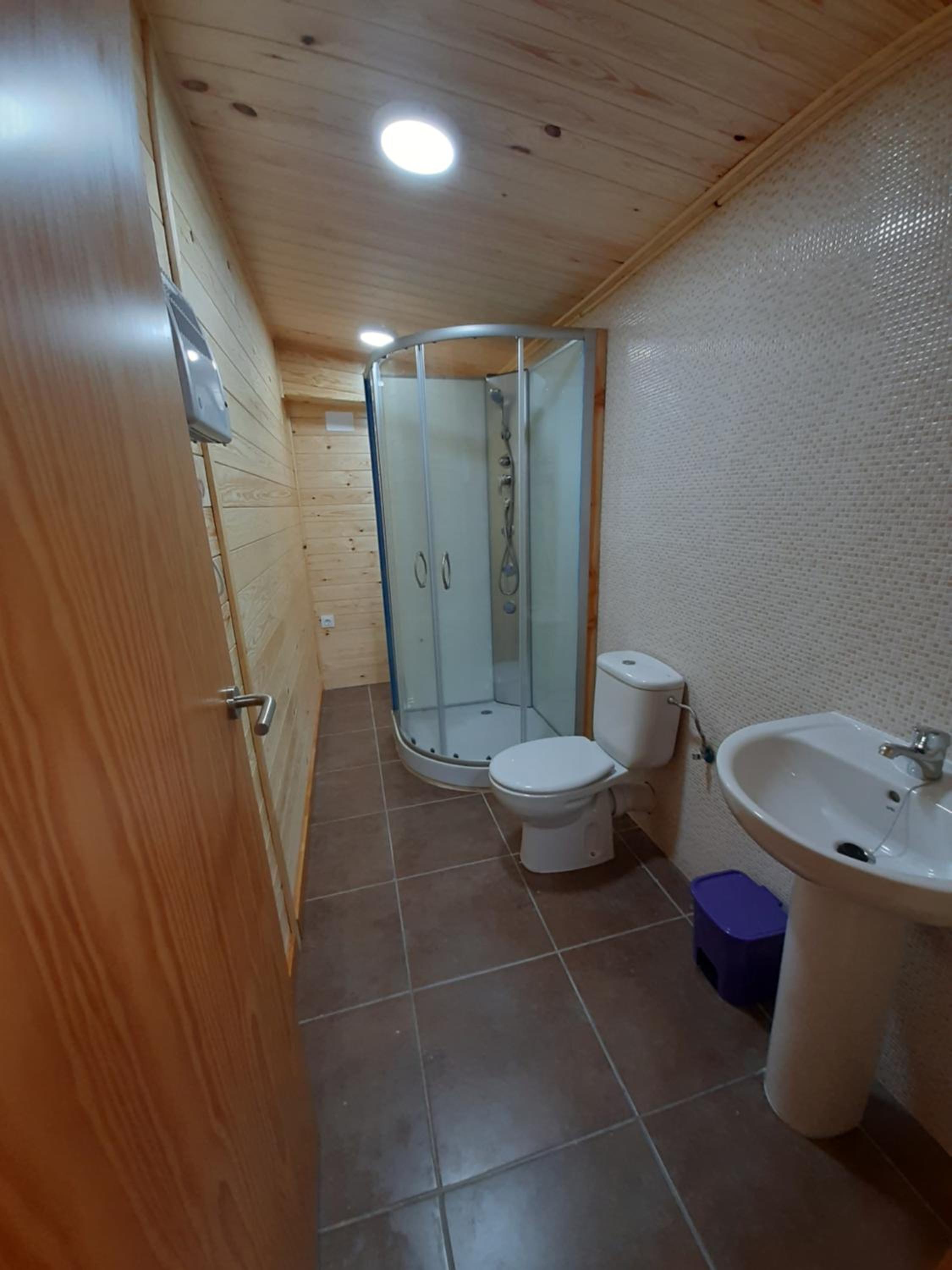 Three-Bedroom House photo 3