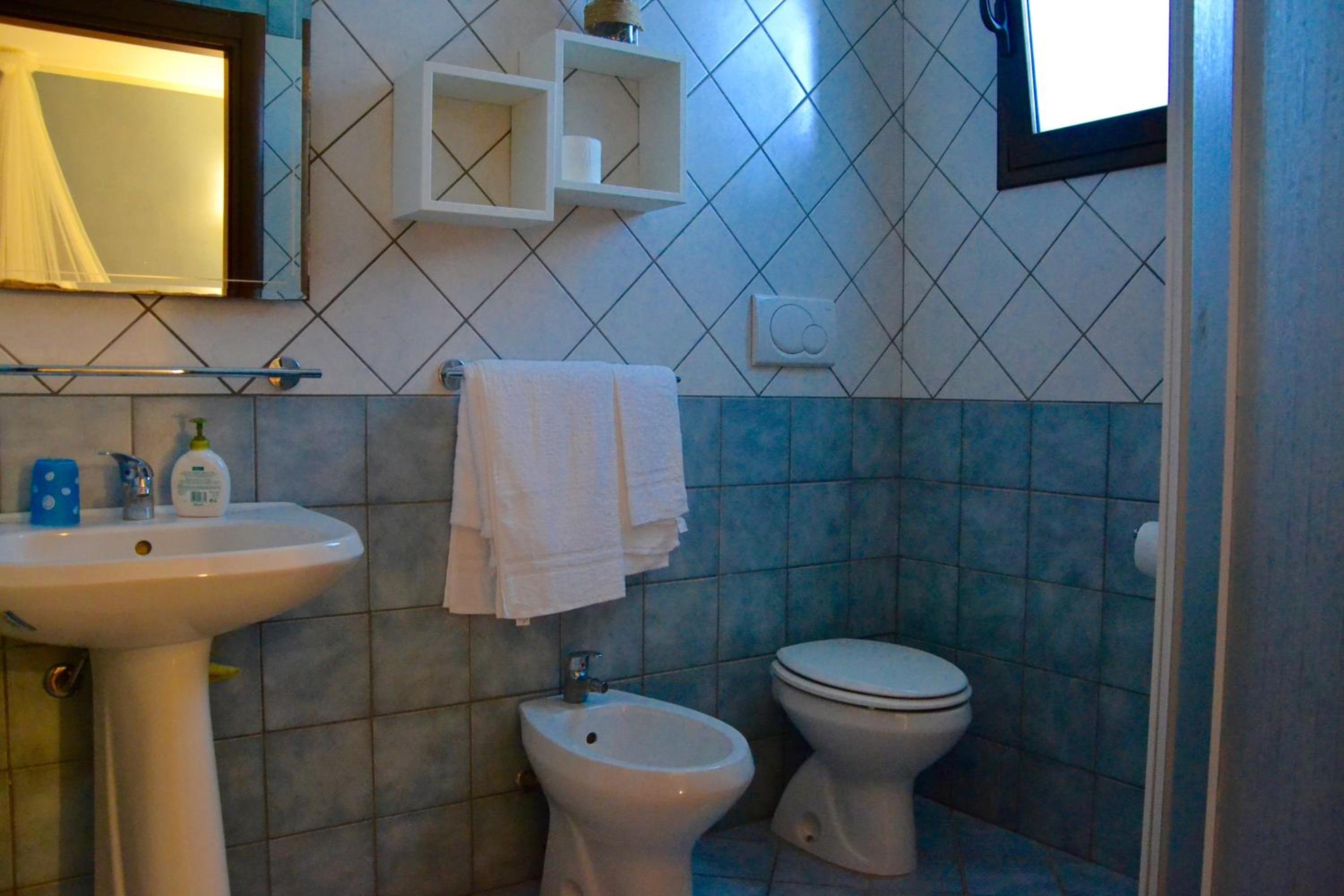 Quadruple Room - Photo 4