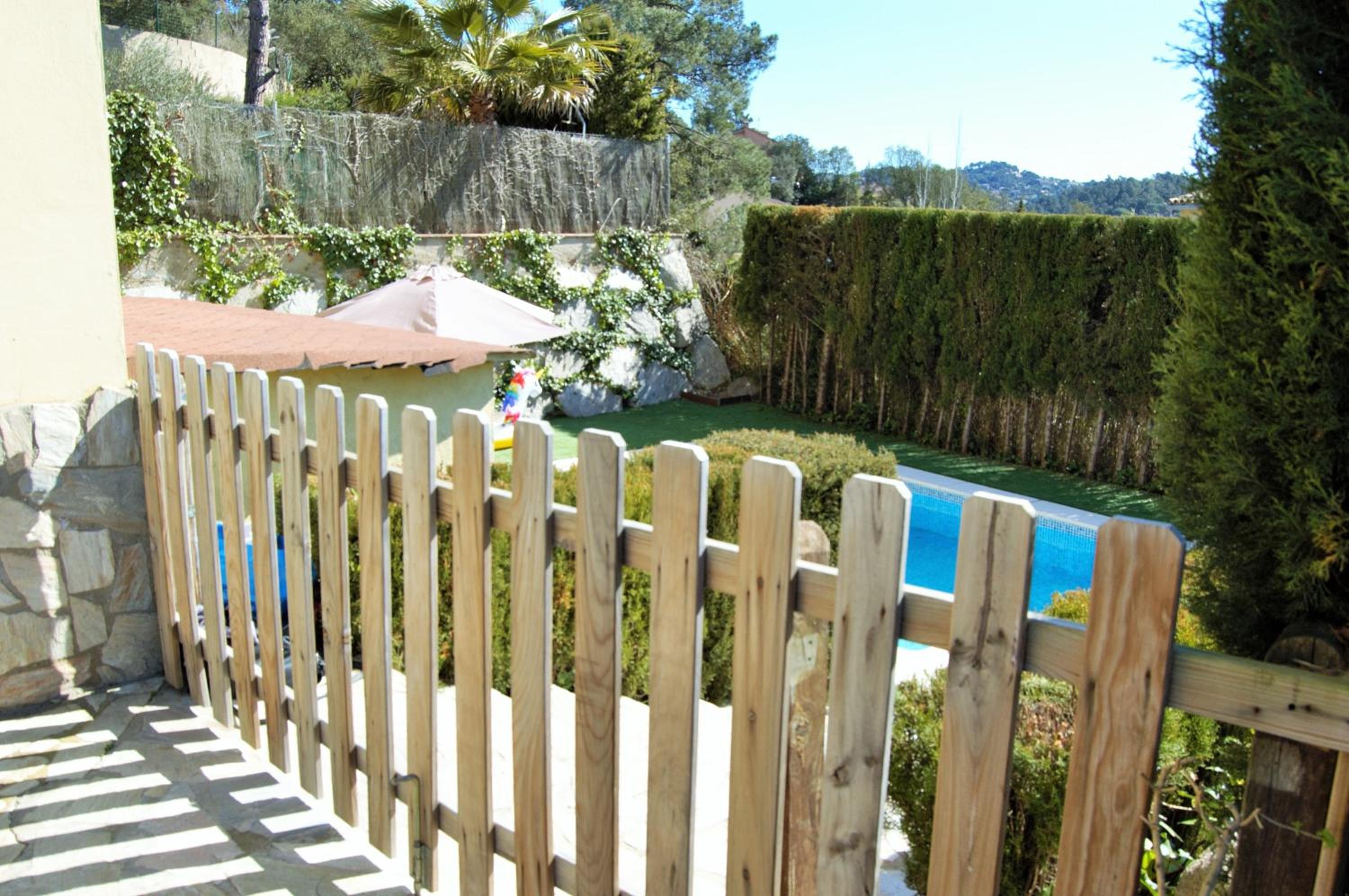 Three-Bedroom Villa photo 2