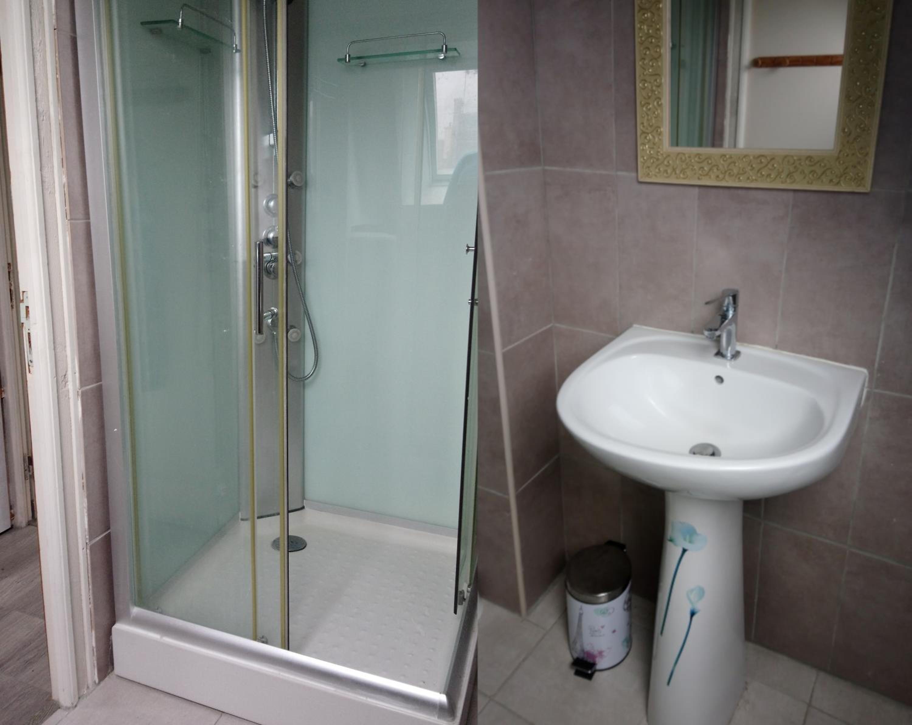 Budget Double Room photo 1