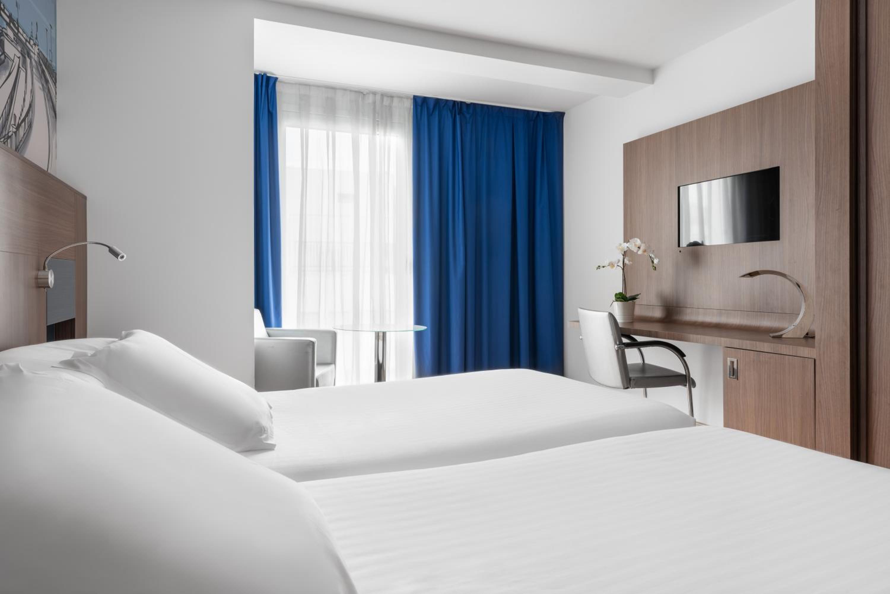 Habitación Doble Superior con cama supletoria