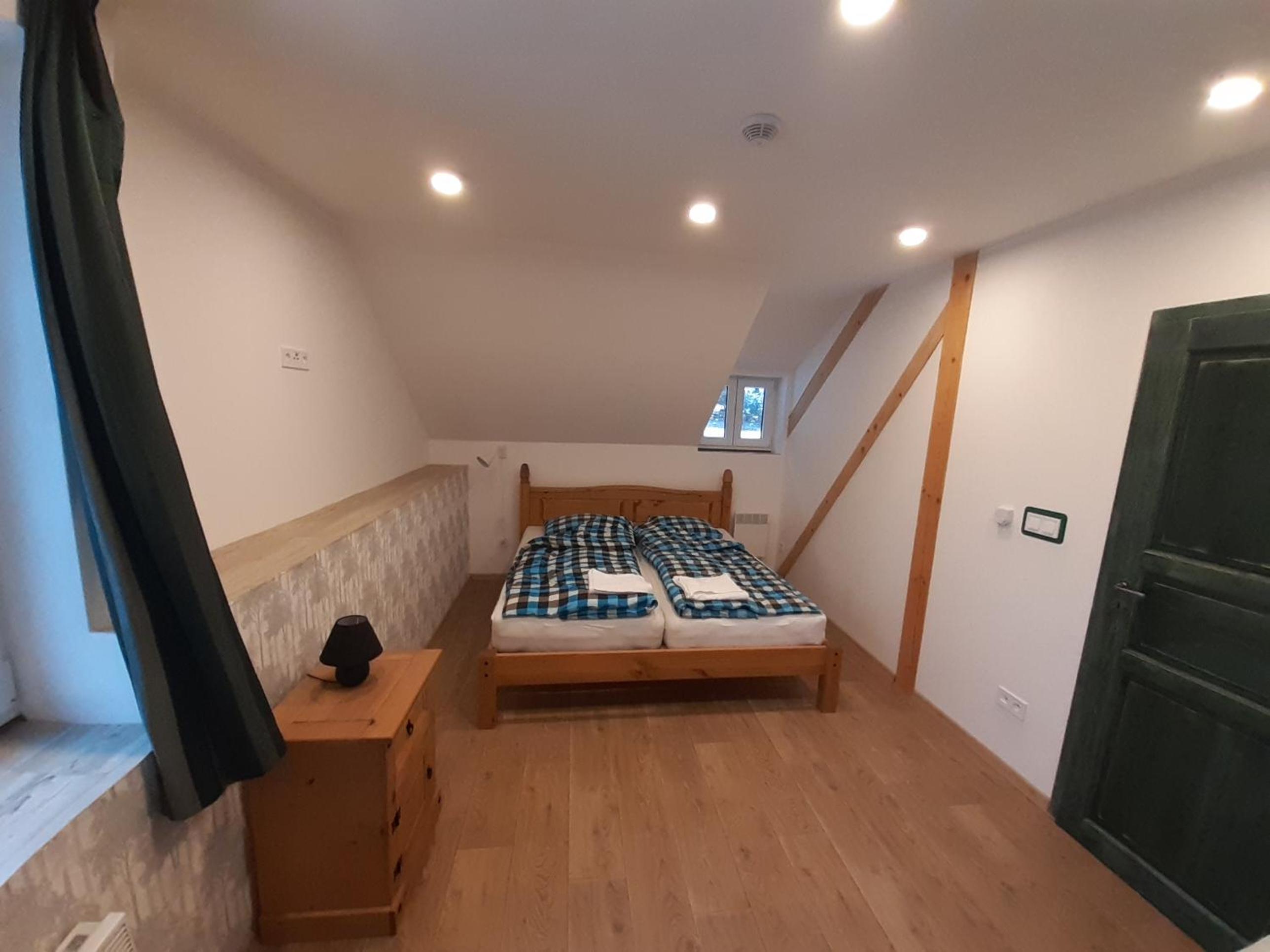 Two-Bedroom Apartment with Forest View - Photo 14