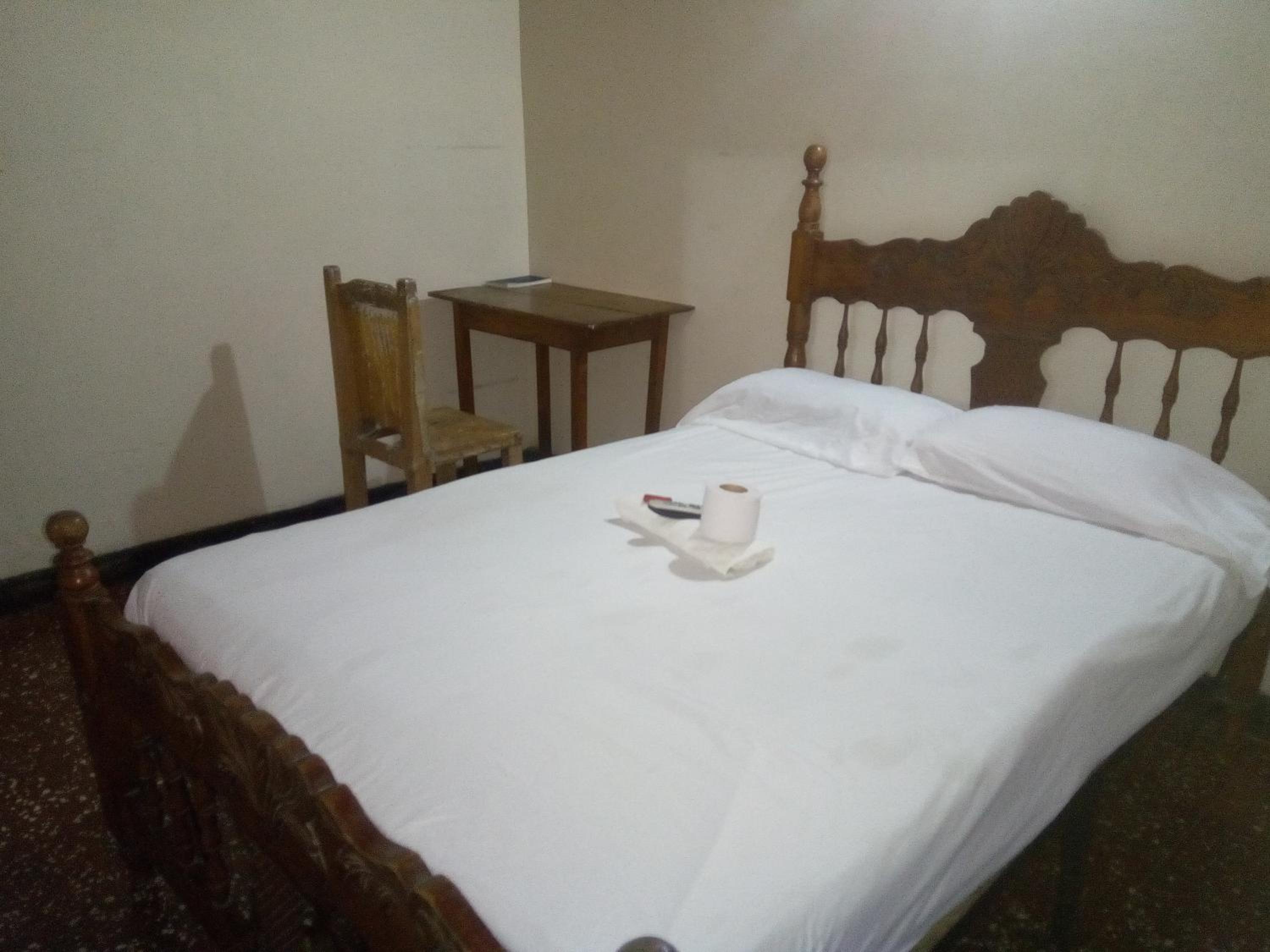 Standard Double Room with Fan - Photo 1