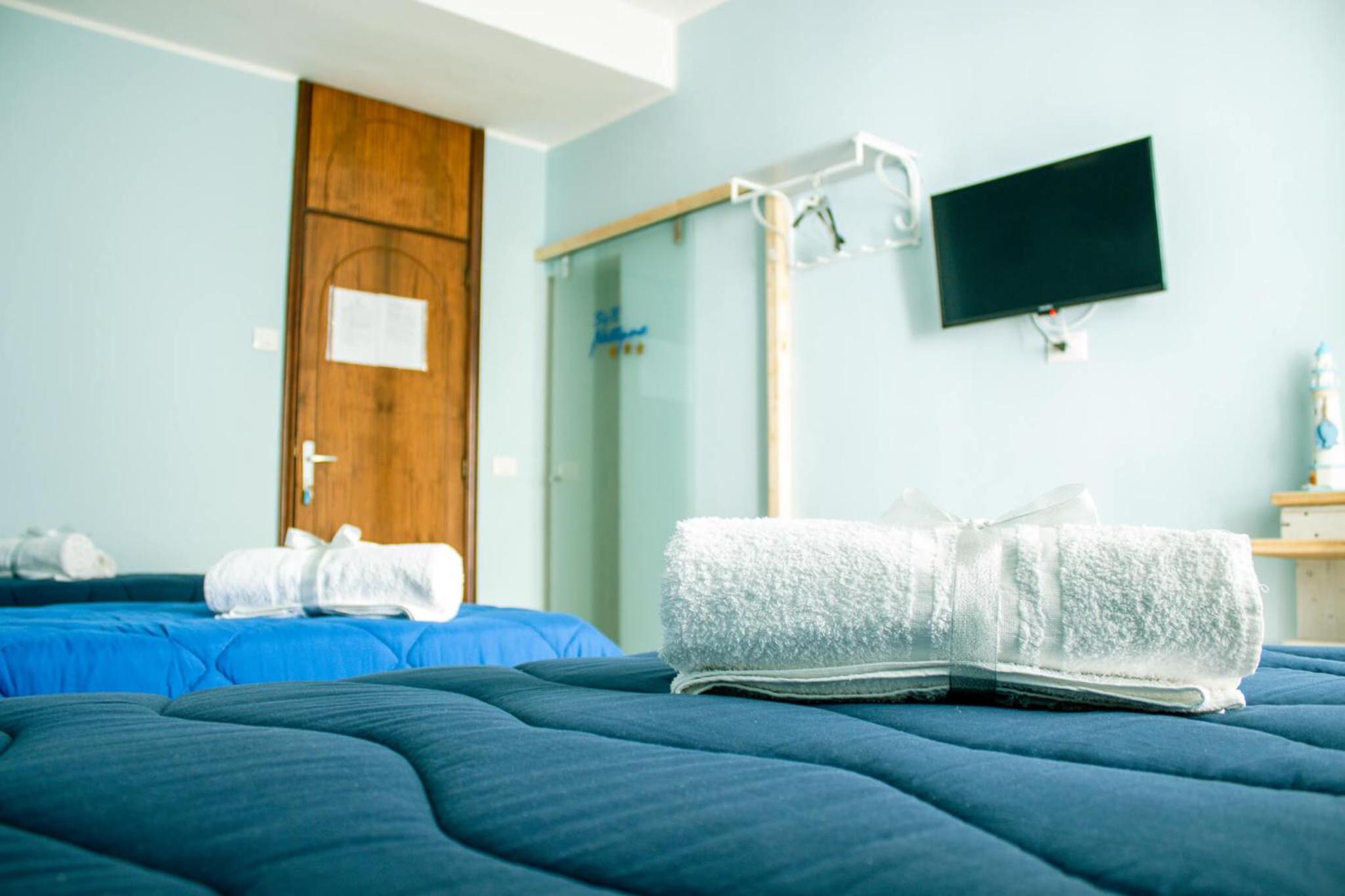 Triple Room - Photo 1