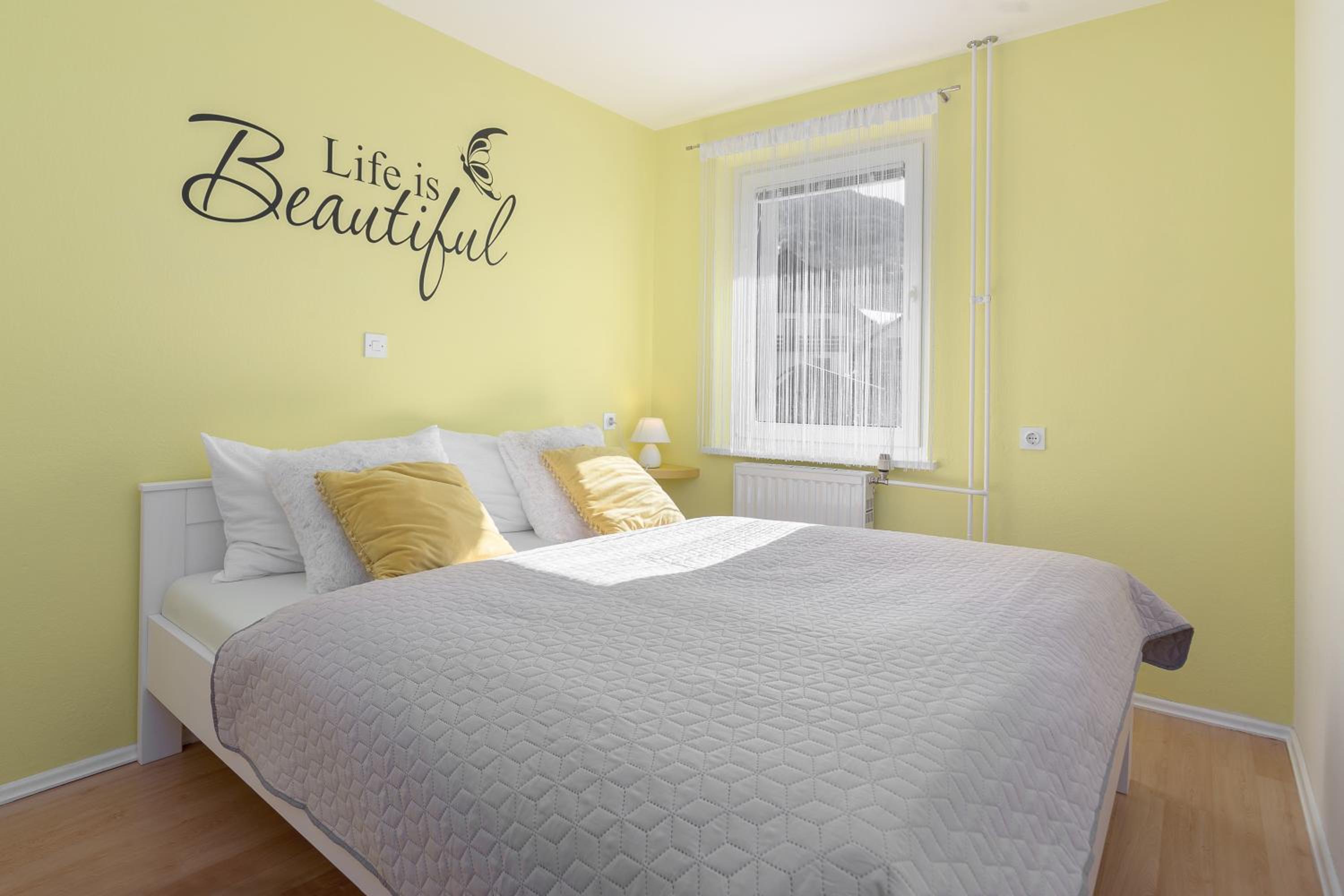 Two-Bedroom Apartment with Balcony photo 1