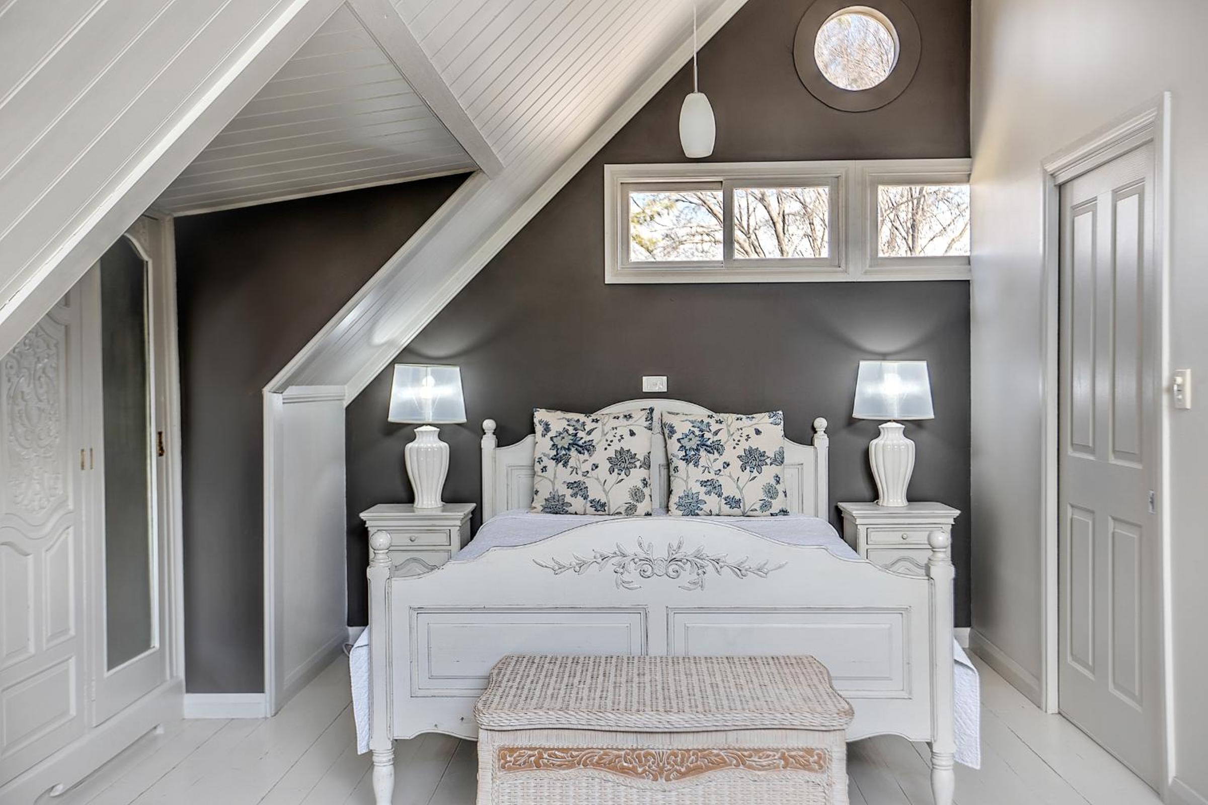 Deluxe Villa - The Loft - Photo 1