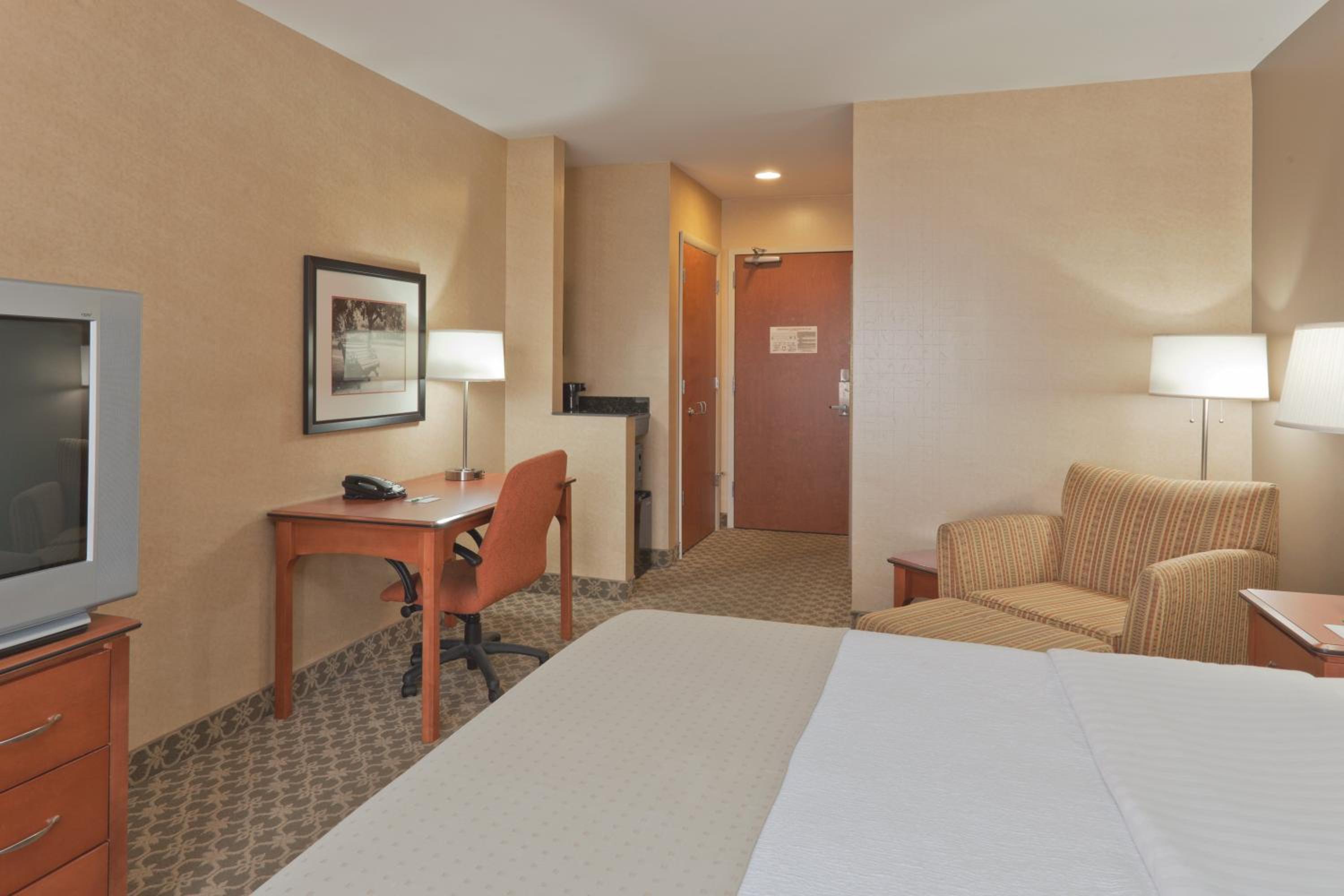 Standard Room - Photo 3