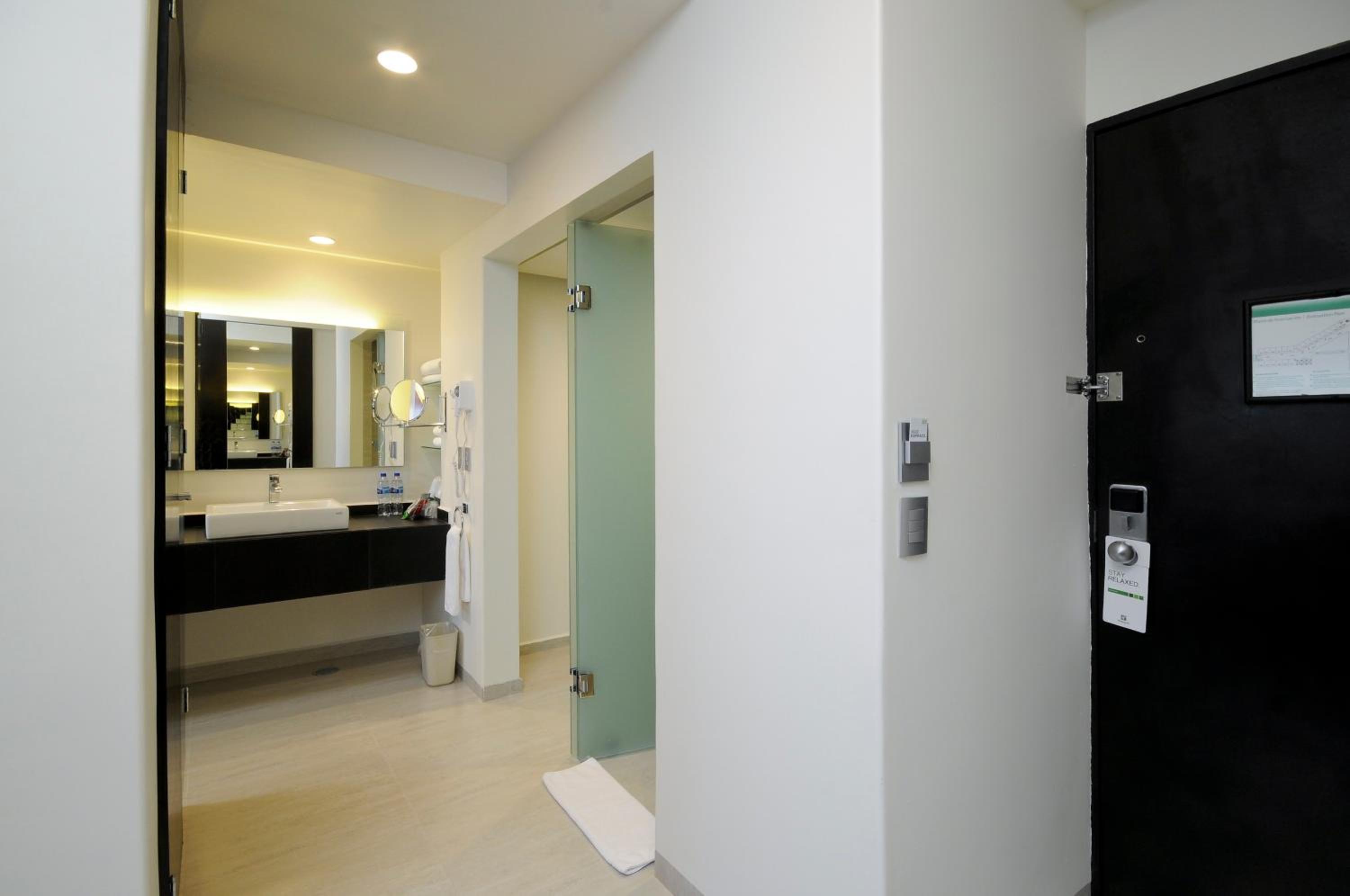 Standard Room - Photo 2