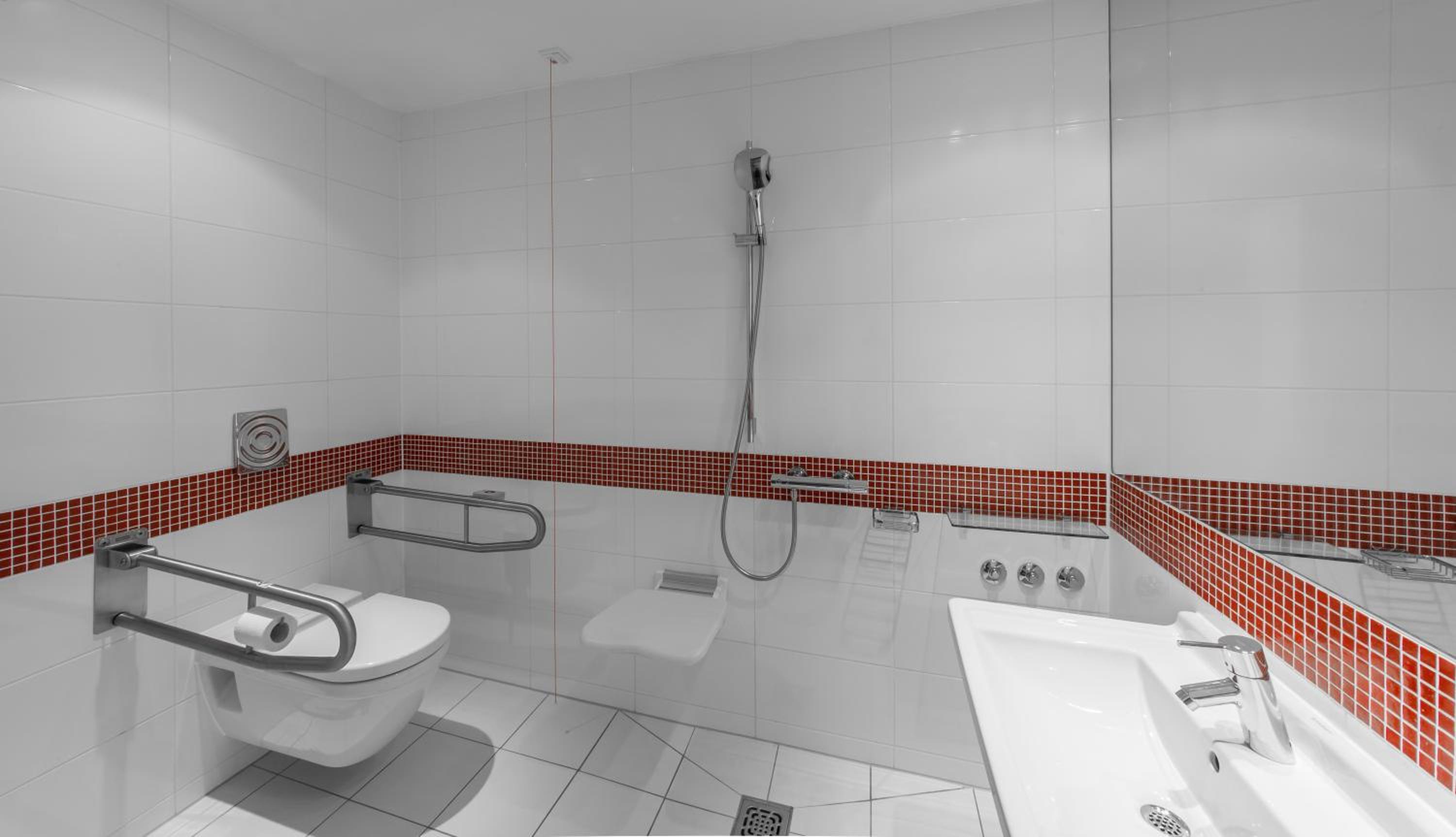 Standard Single Room - Disability Access photo 3