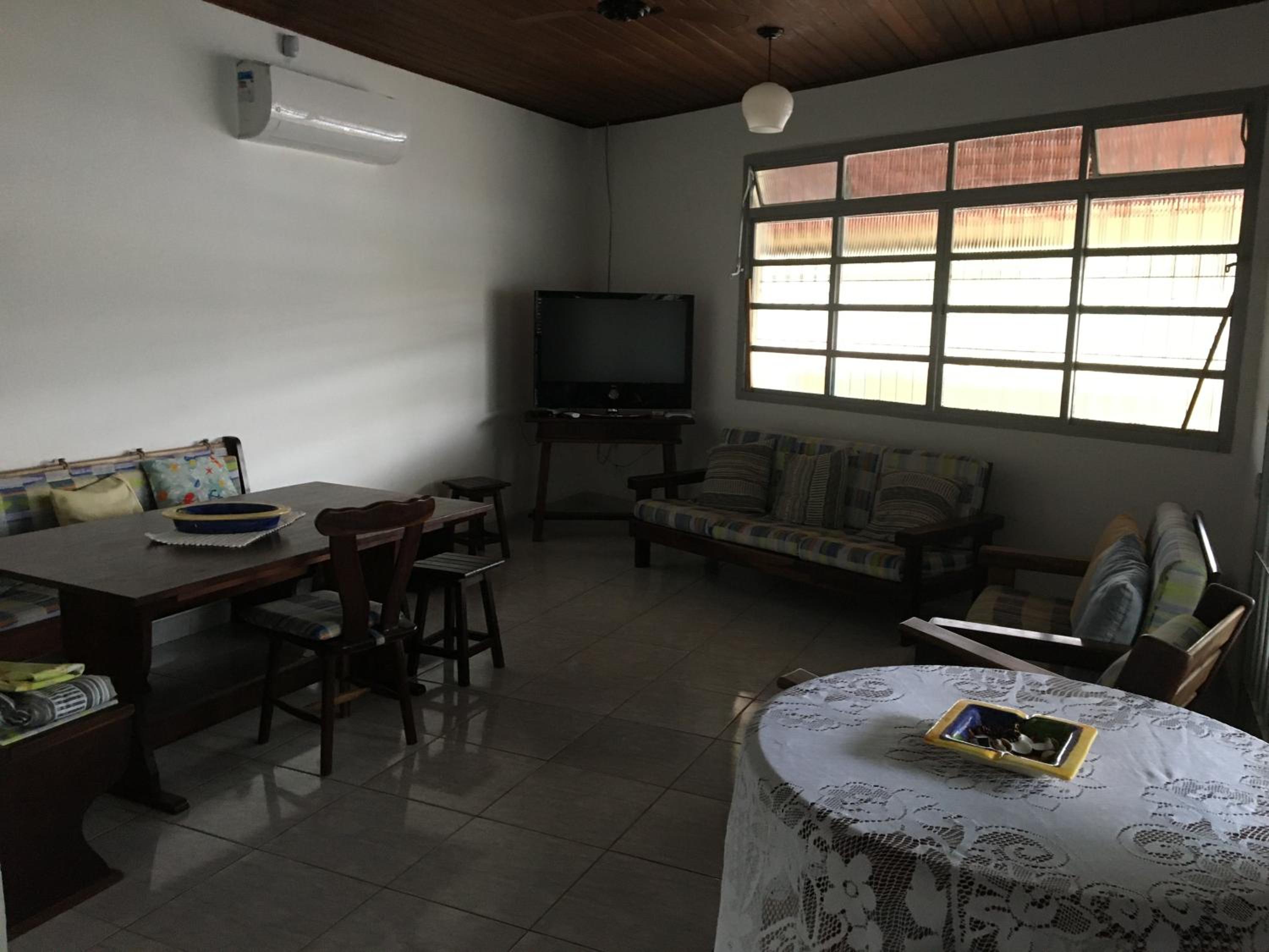 Three-Bedroom House photo 3