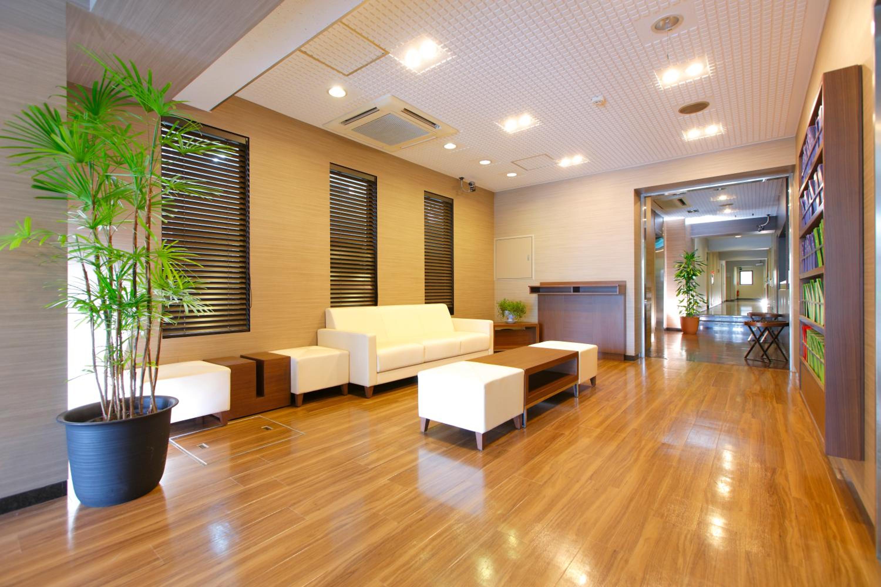 Standard Double Room with Small Double Bed - Lower Floor - Non-Smoking - House Keeping is Optional with Additional Cost photo 3