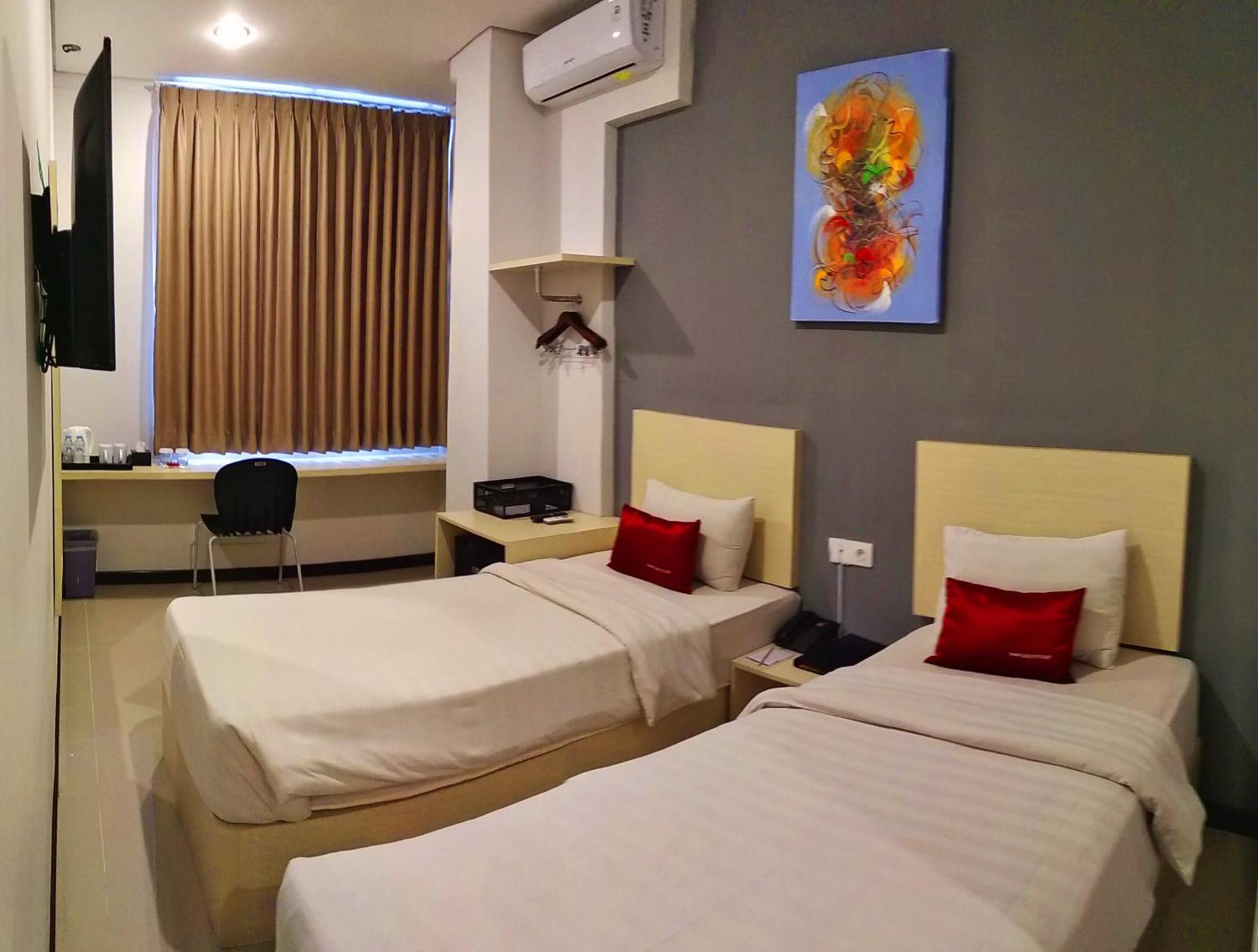 Economy Double or Twin Room photo 2