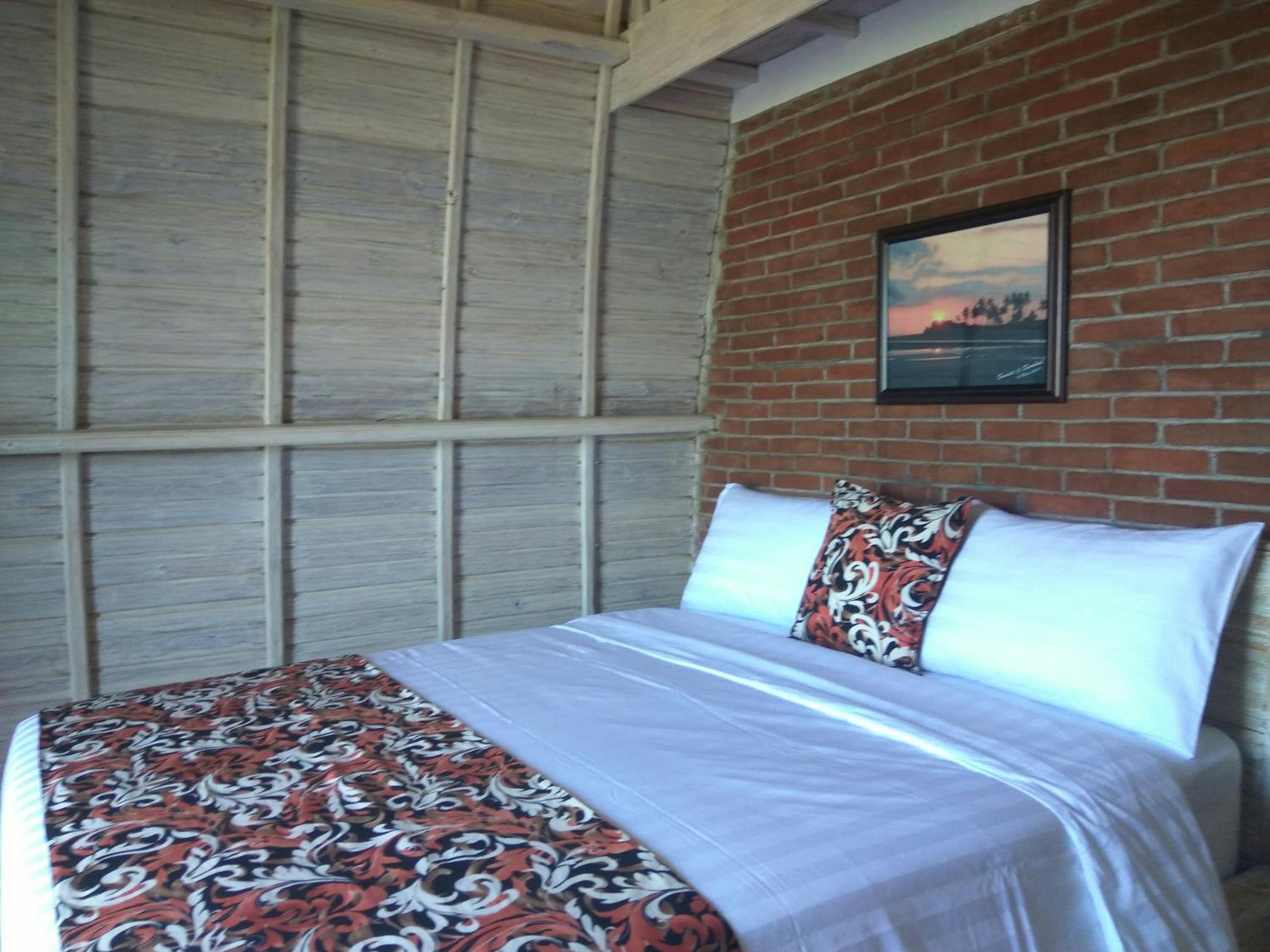 Standard Triple Room with Sea View - Photo 11