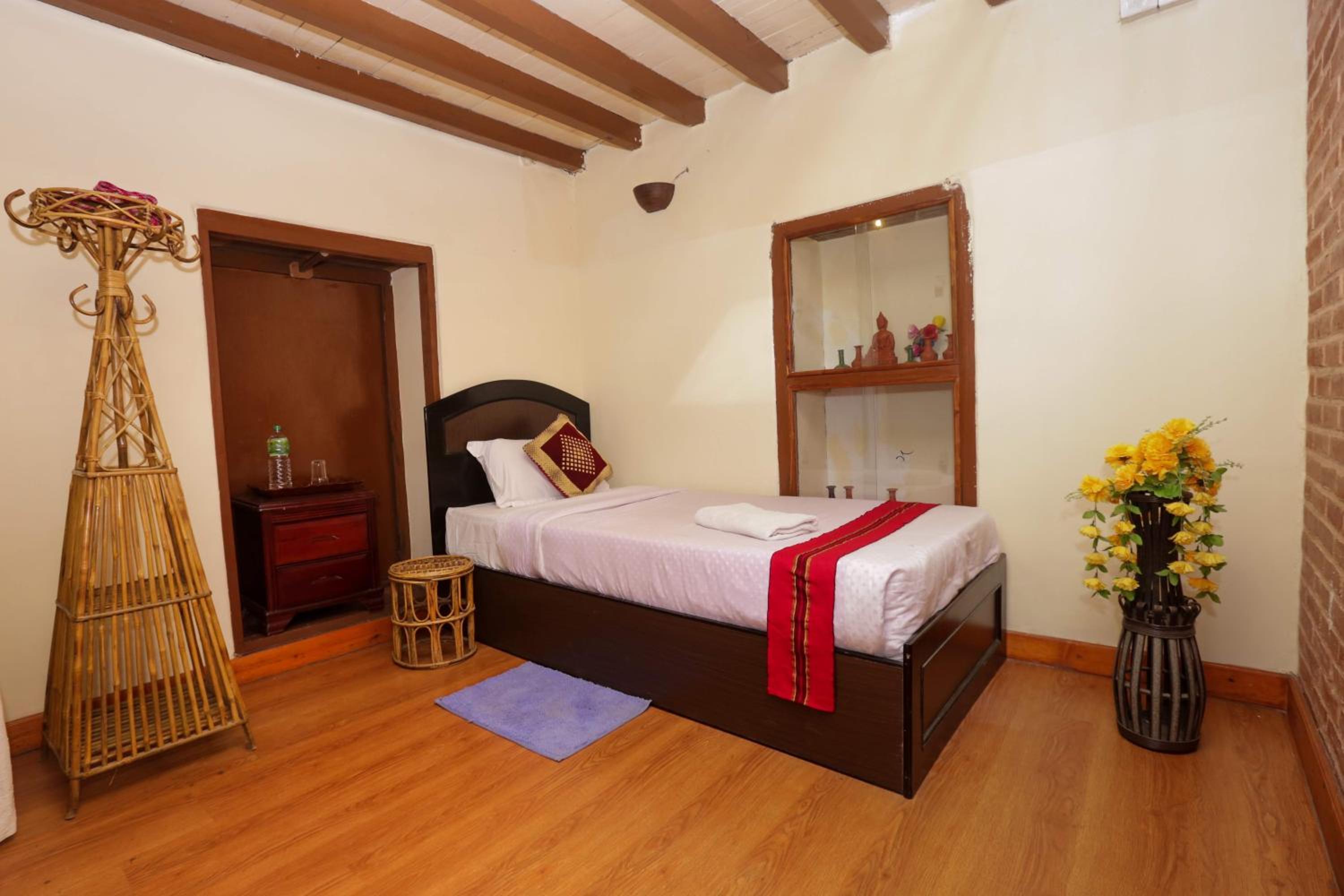 Budget Single Room