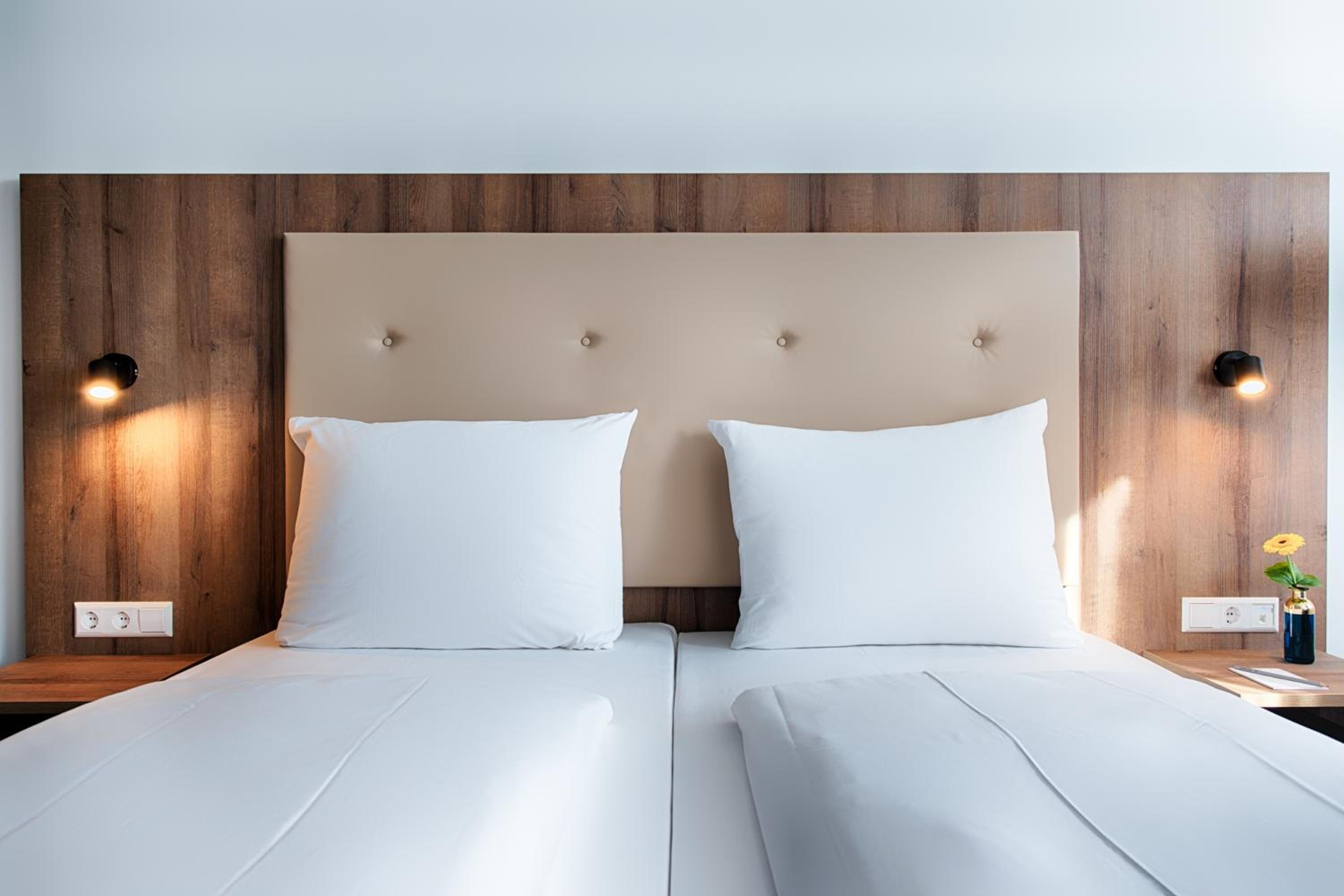 Superior Twin Room - Photo 7