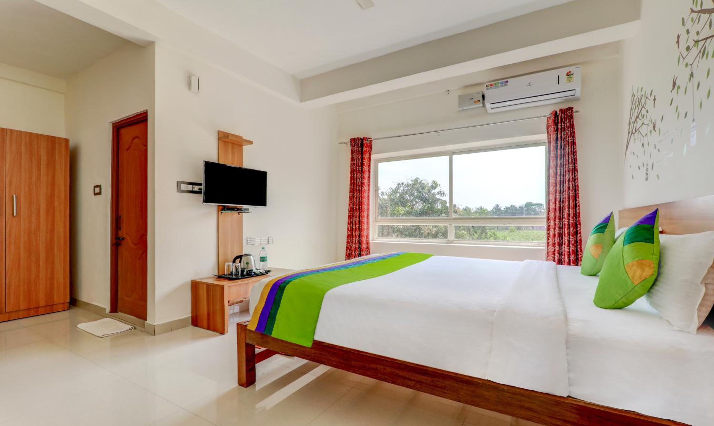 Standard Room photo 3