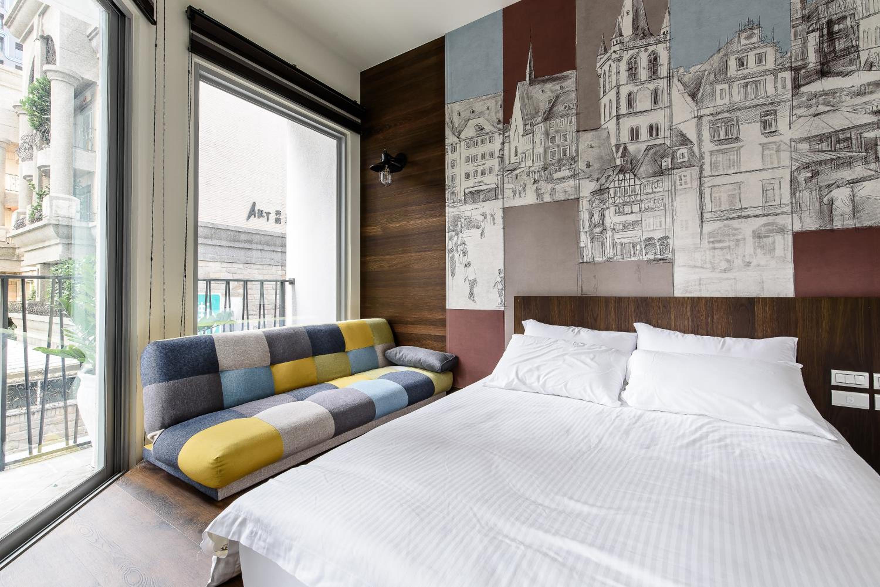 Superior Quadruple Room - Photo 4