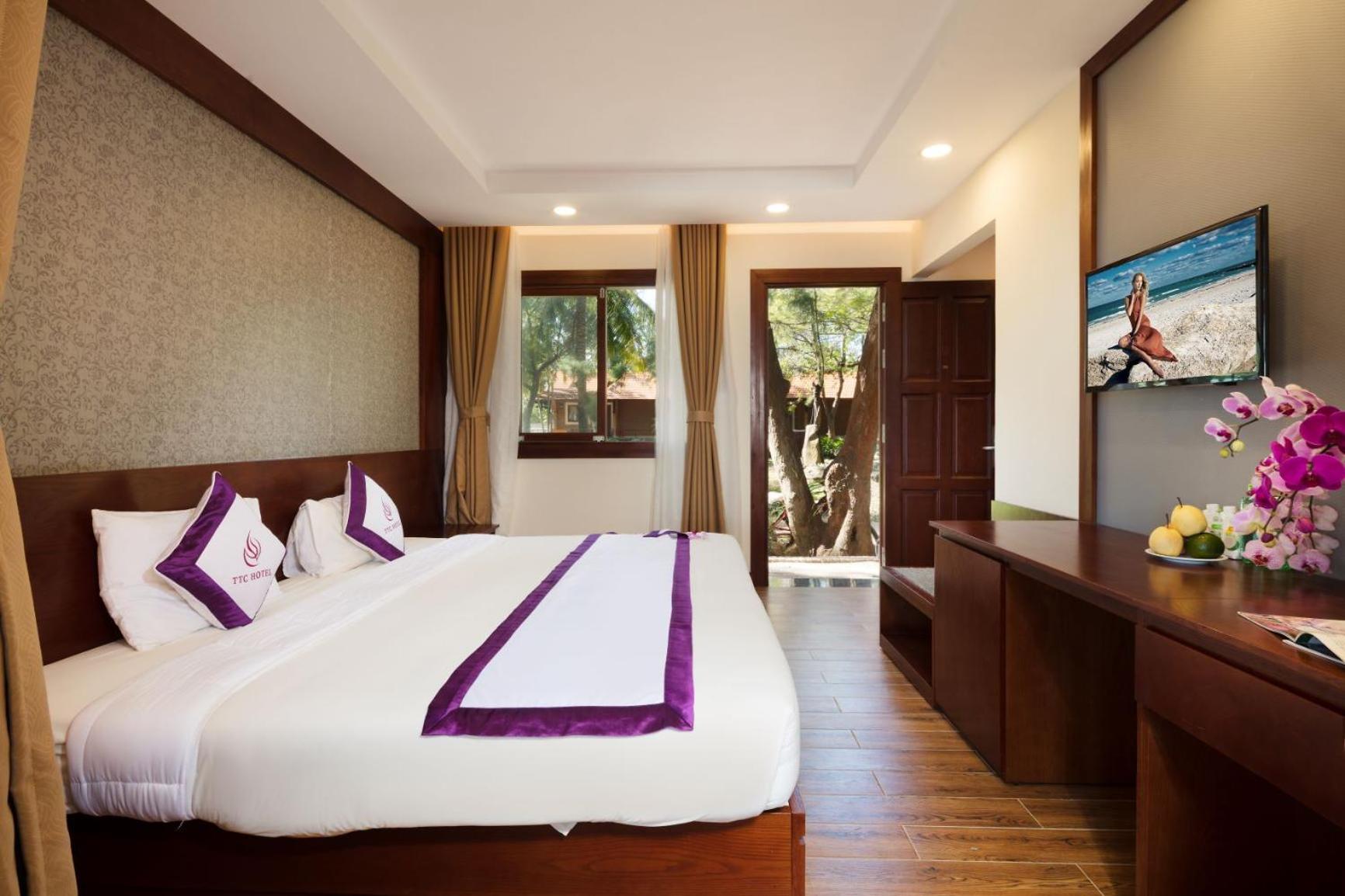 Superior Bungalow Double Room with Terrace - Garden View photo 1