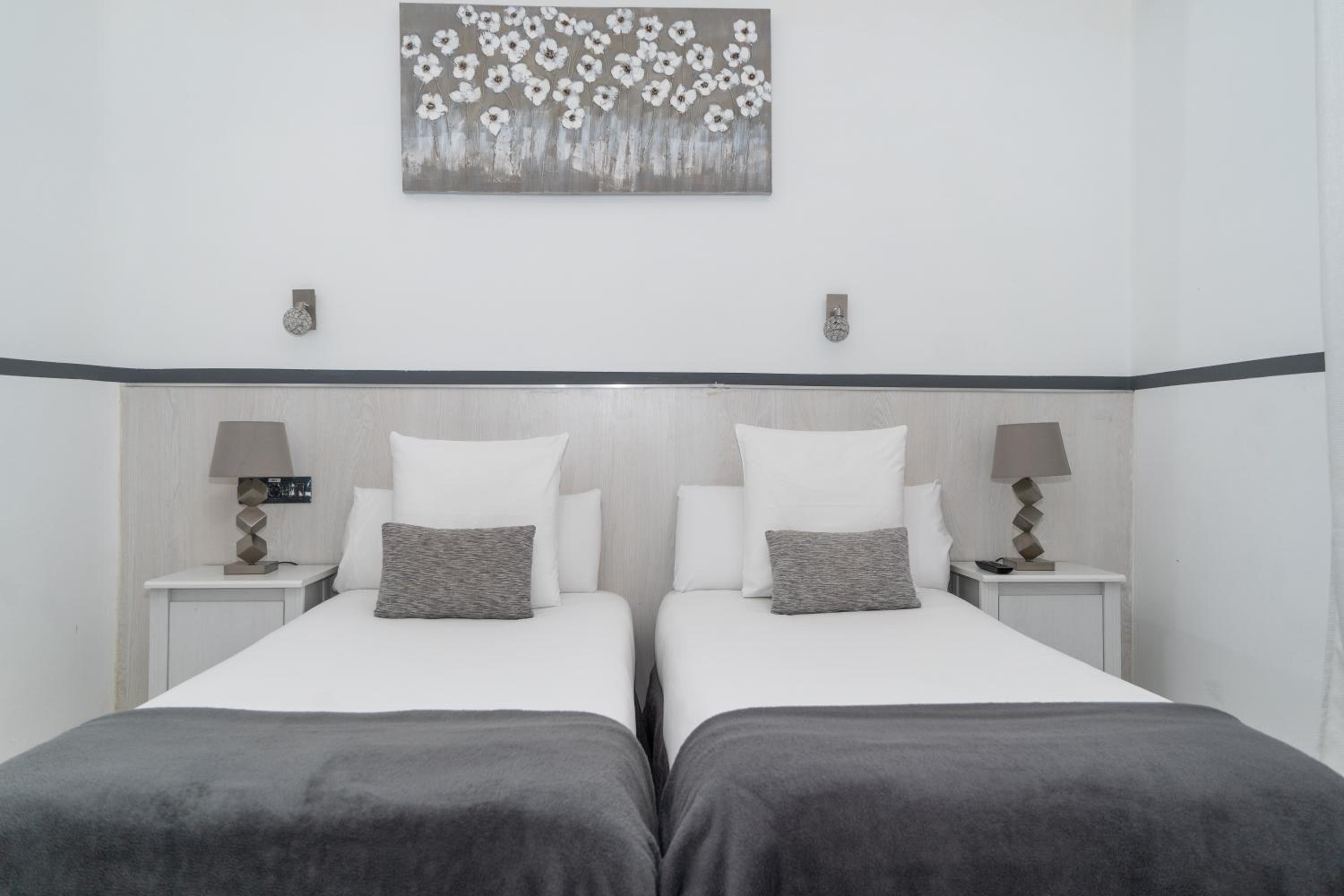 Twin Room photo 2