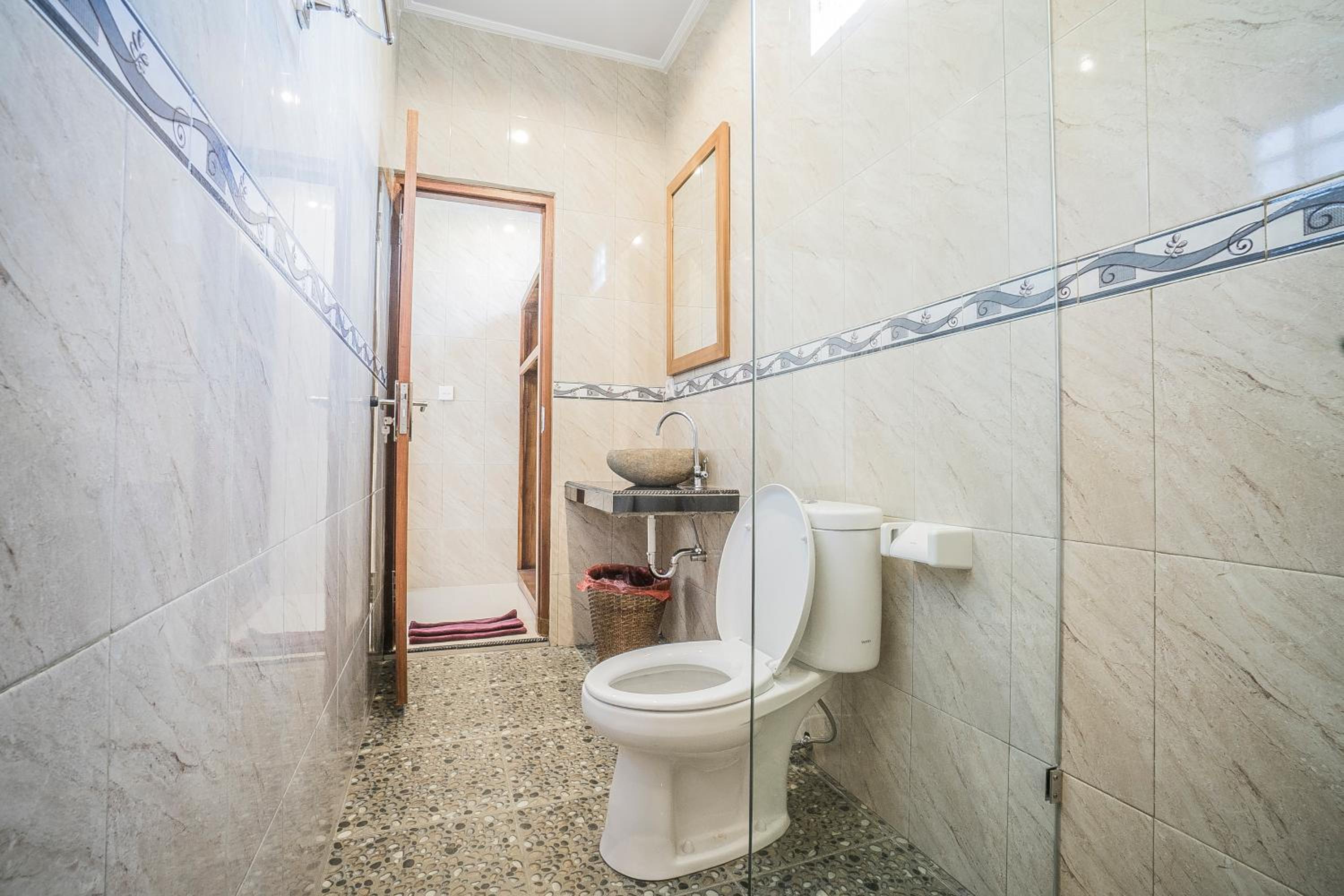 Double Room - Photo 24