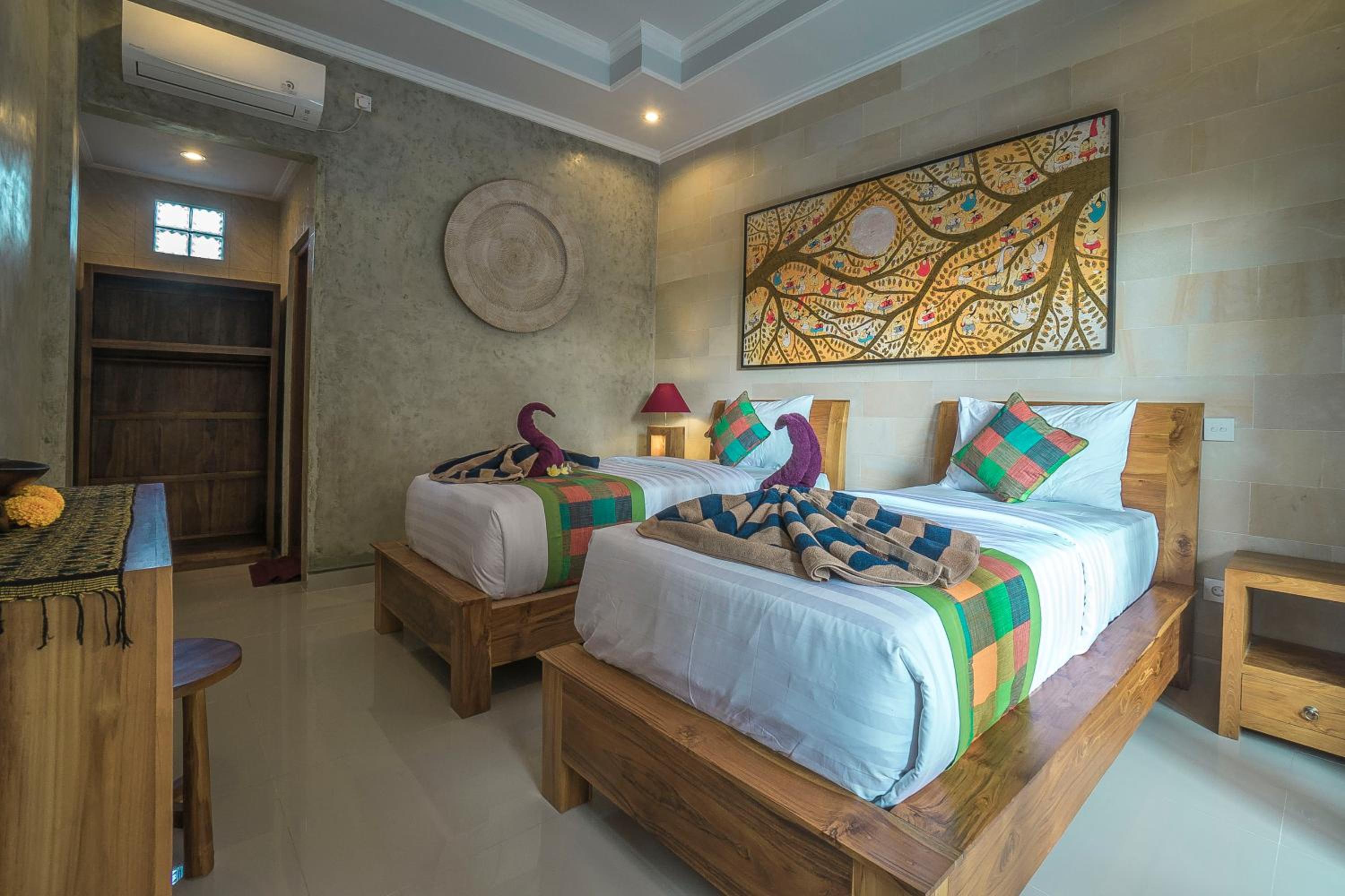 Twin Room - Photo 19