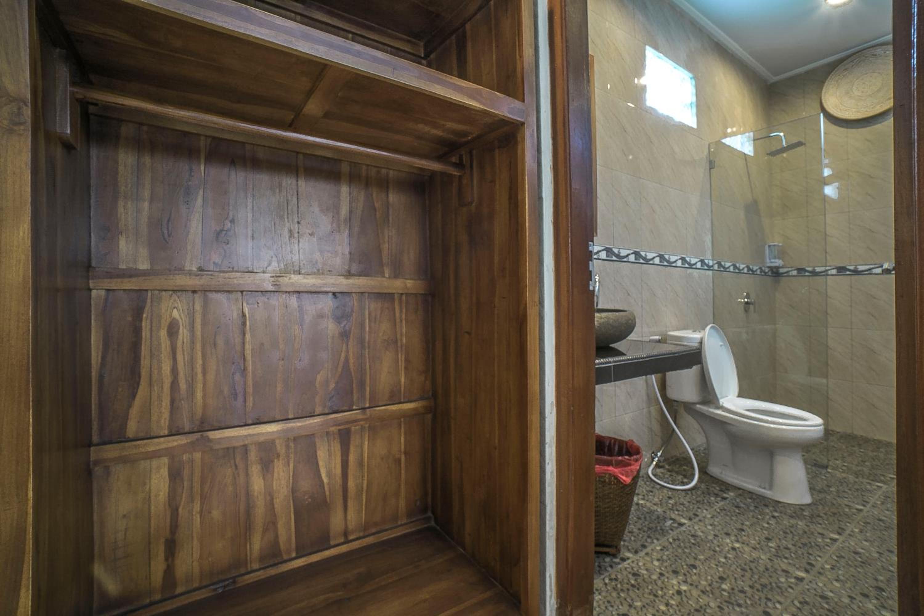 Double Room - Photo 14