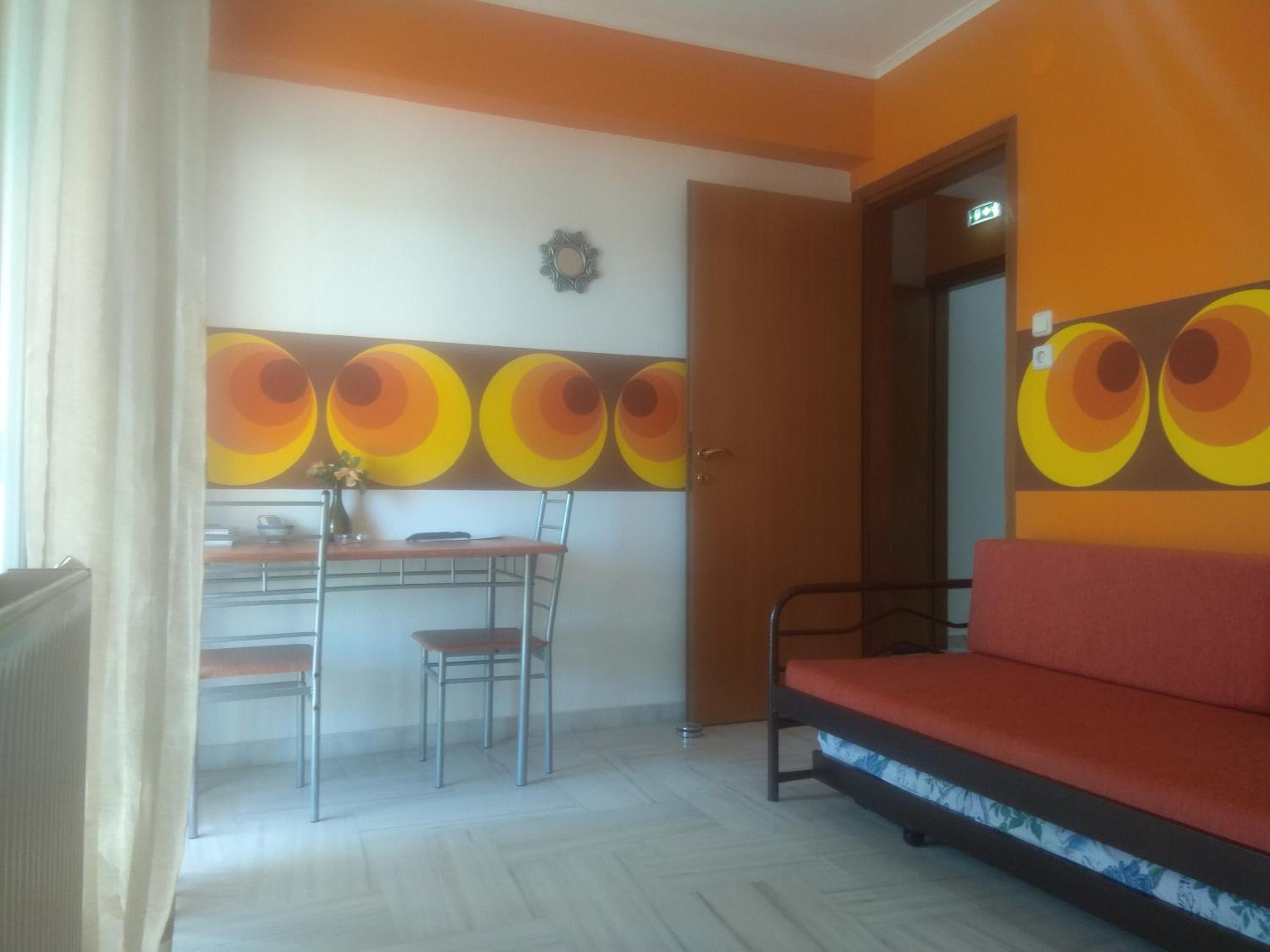 Apartment with Balcony photo 3