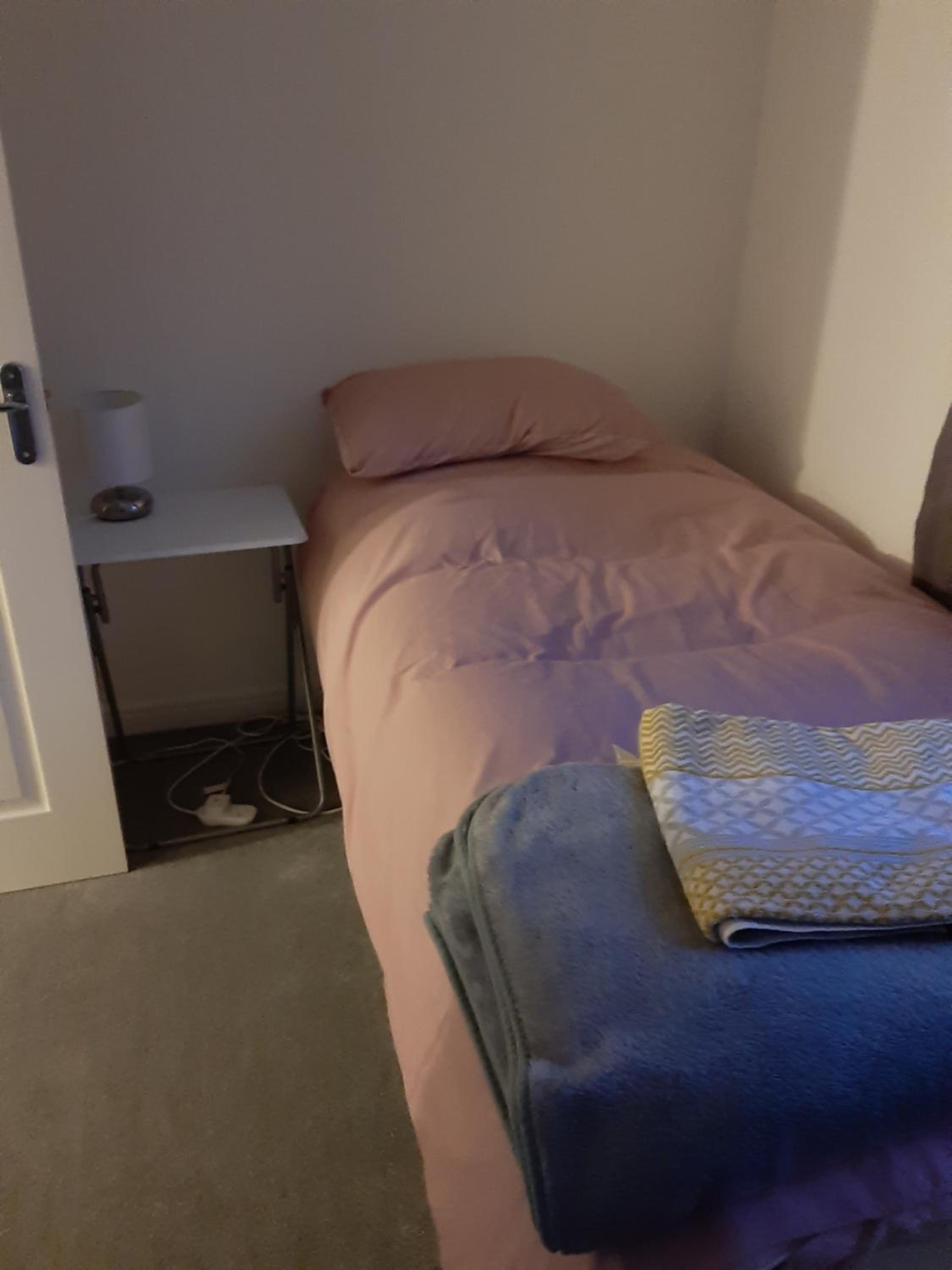 Budget Single Room photo 2