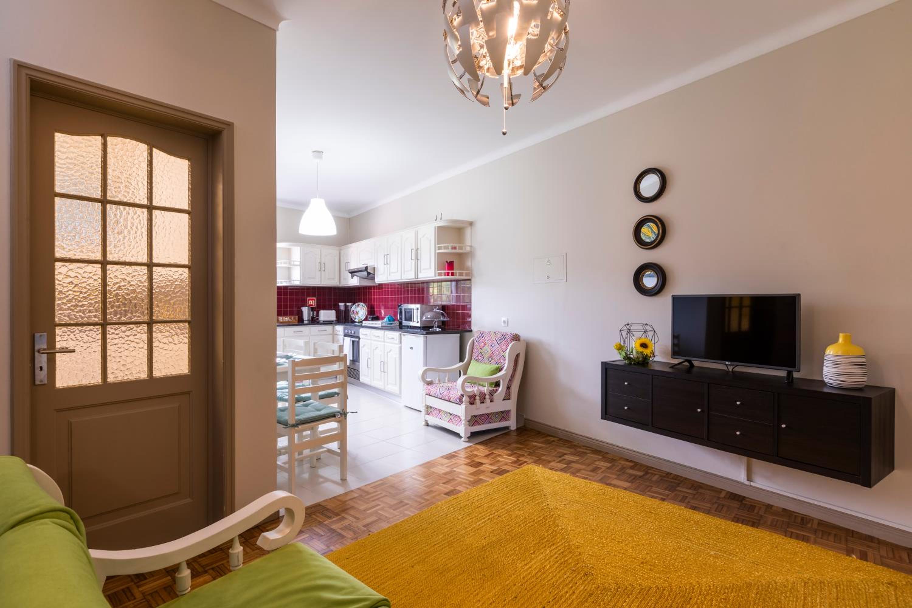 Apartment with Sea View - Photo 1